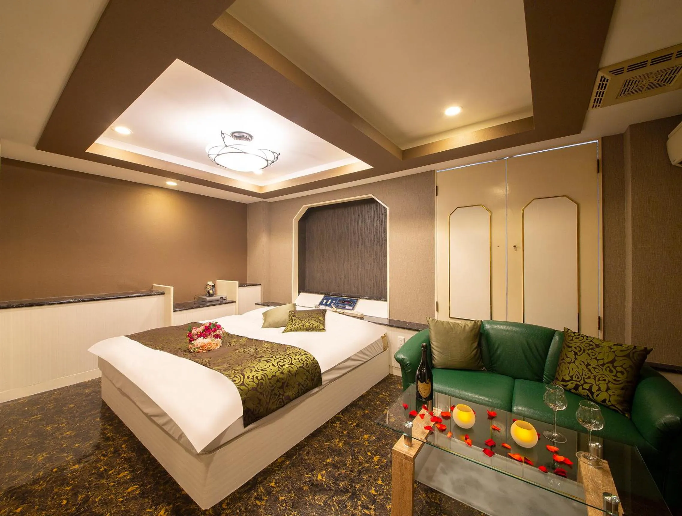 Bed in Hotel Gee (Adult Only)