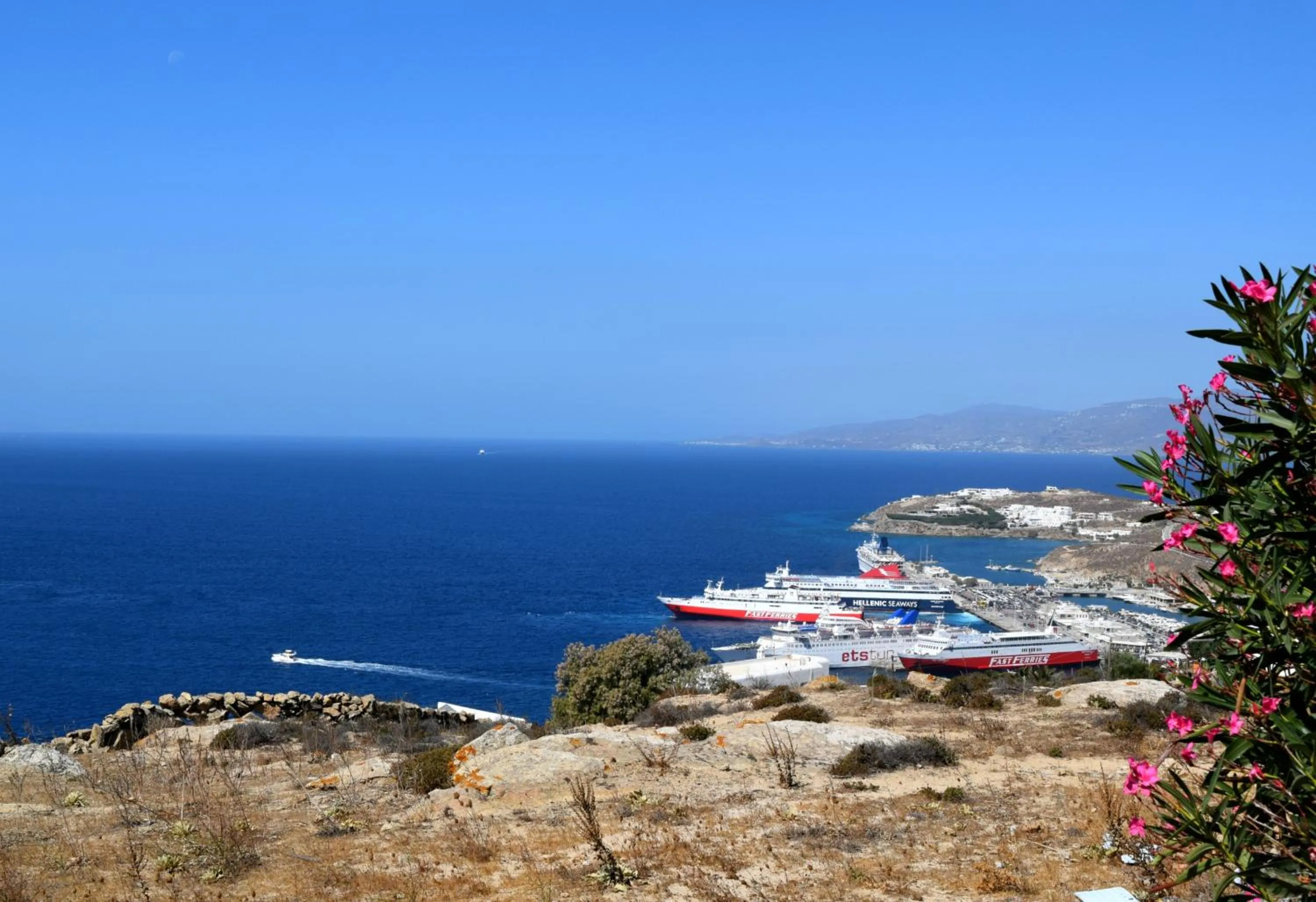 Sea view in Sugar Blue