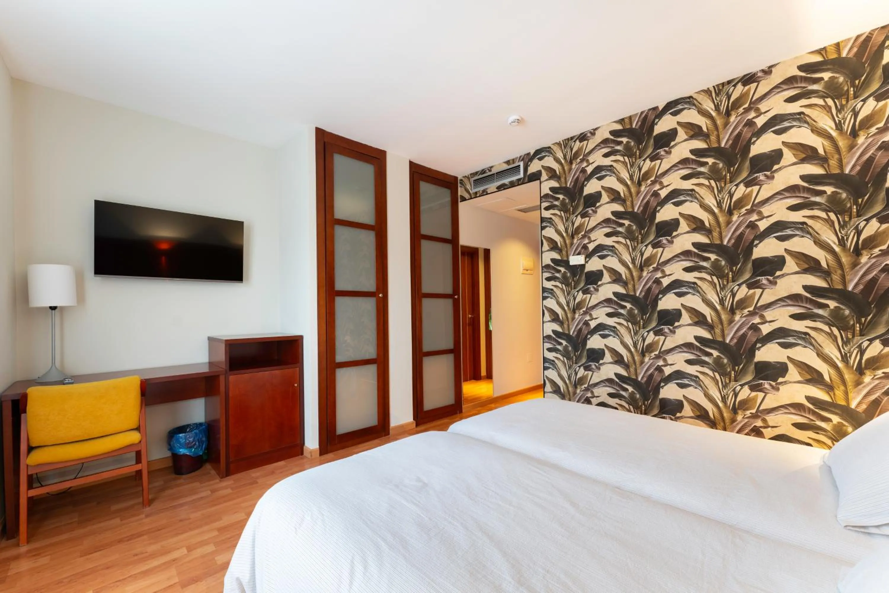 Bed in Hotel Doña Urraca