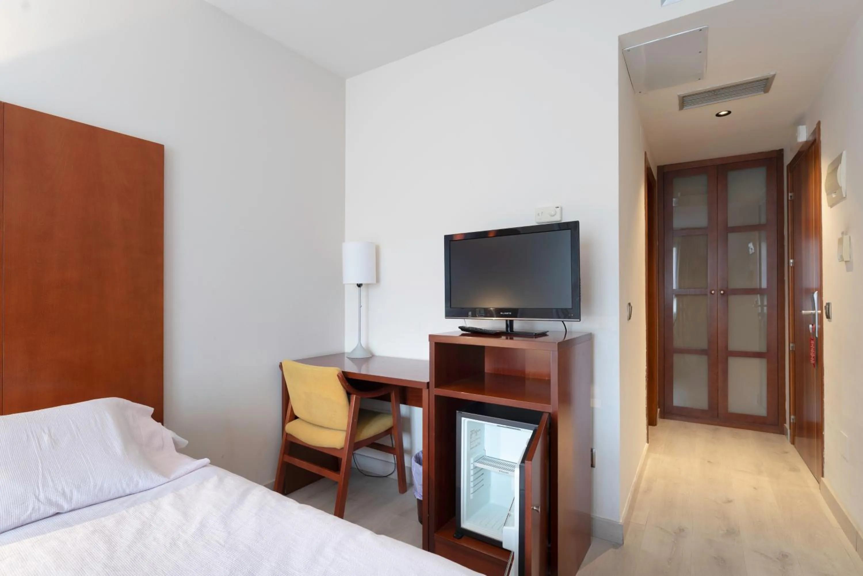 Bed in Hotel Doña Urraca