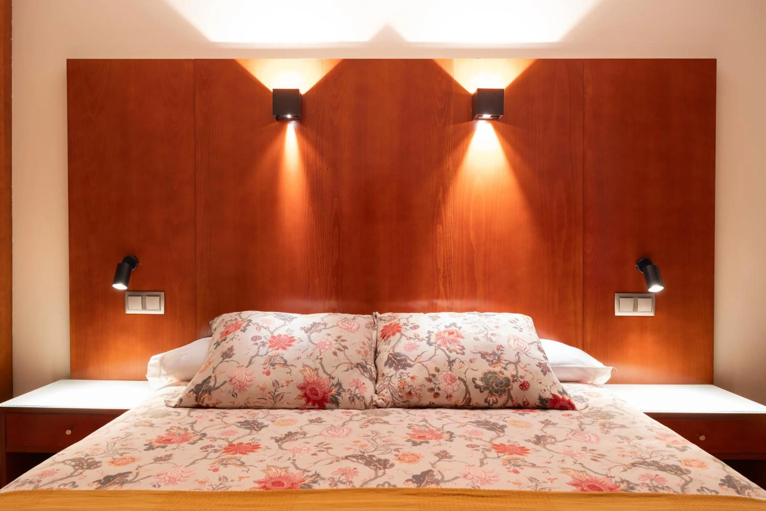 Bed in Hotel Doña Urraca