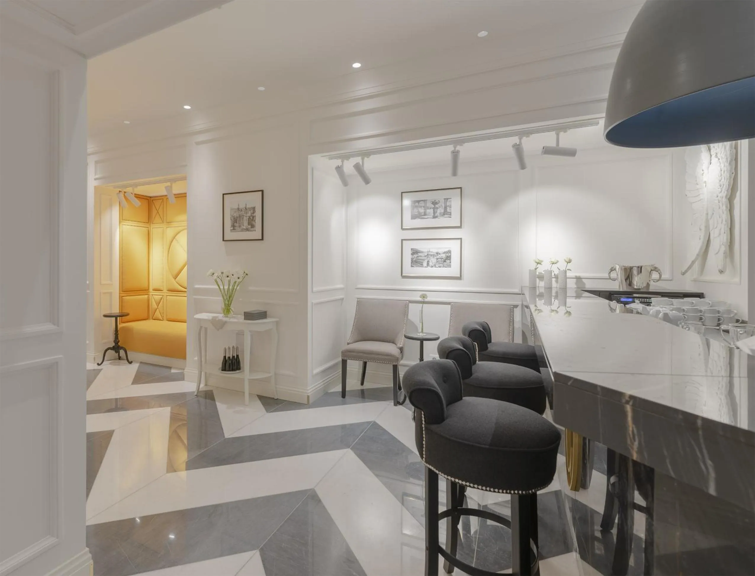 Restaurant/places to eat in Boutique Hotel Corso