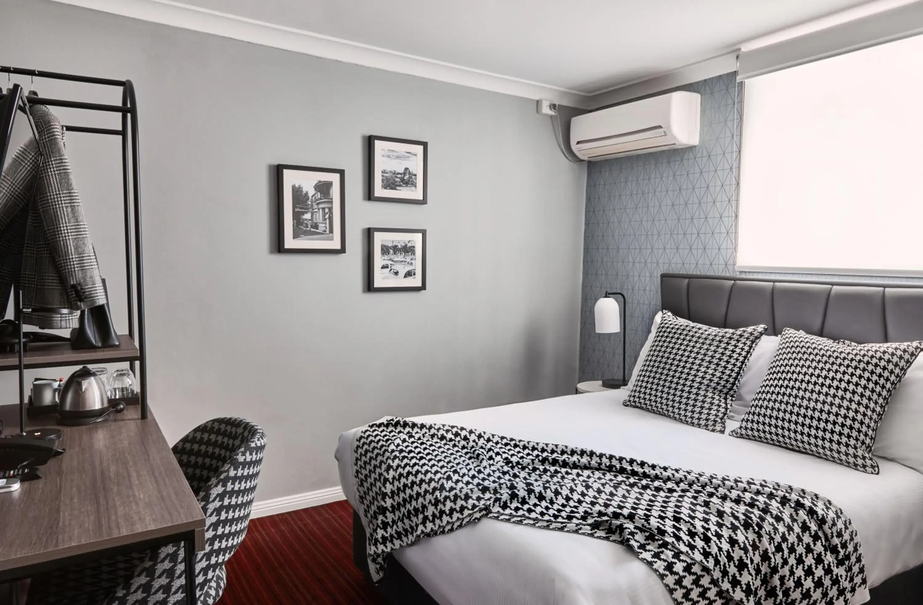 Heritage Queen Room in No 9 Springfield Heritage Queen Room in No 9 Springfield