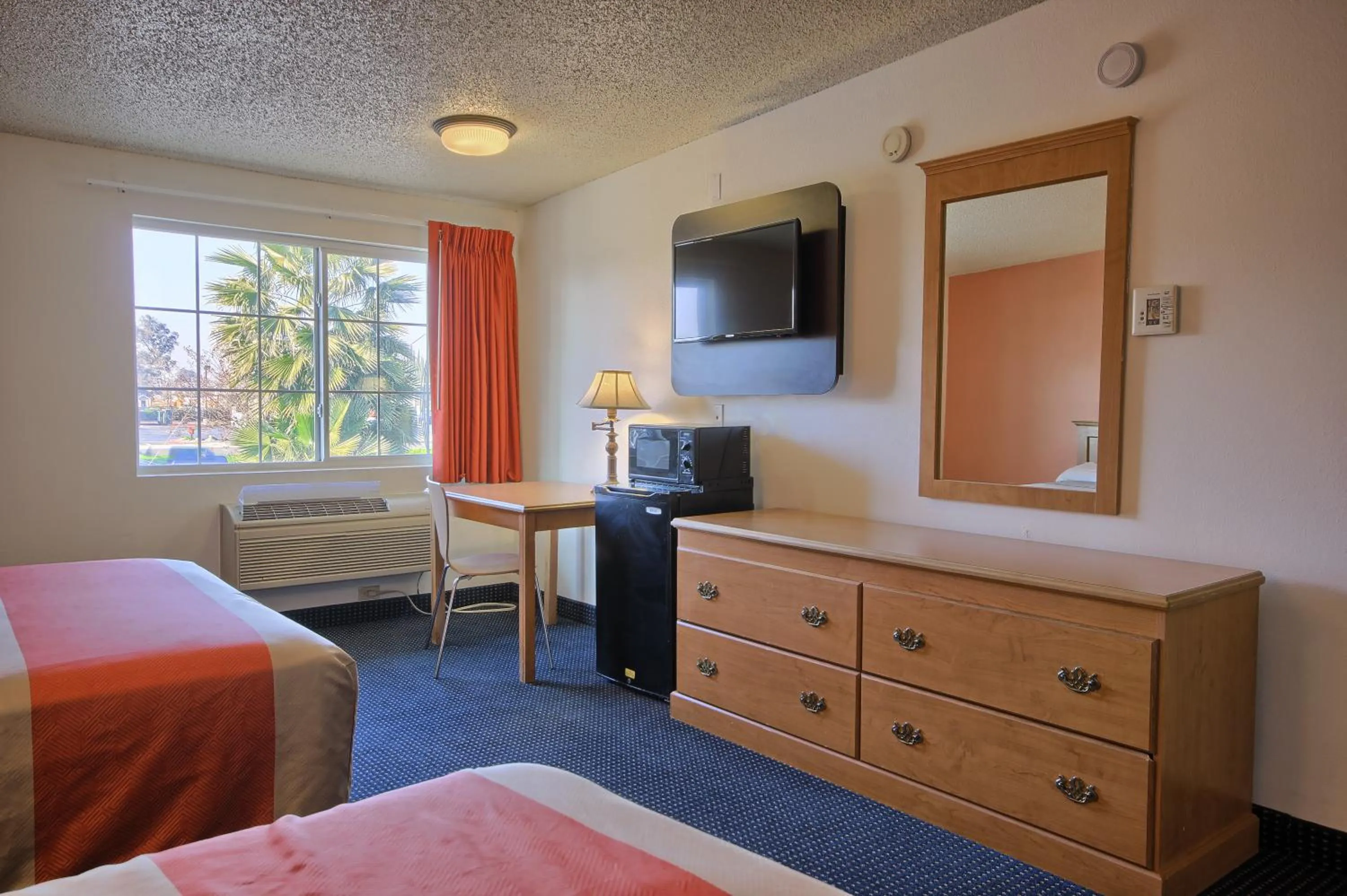 TV and multimedia in Motel 6-Merced, CA