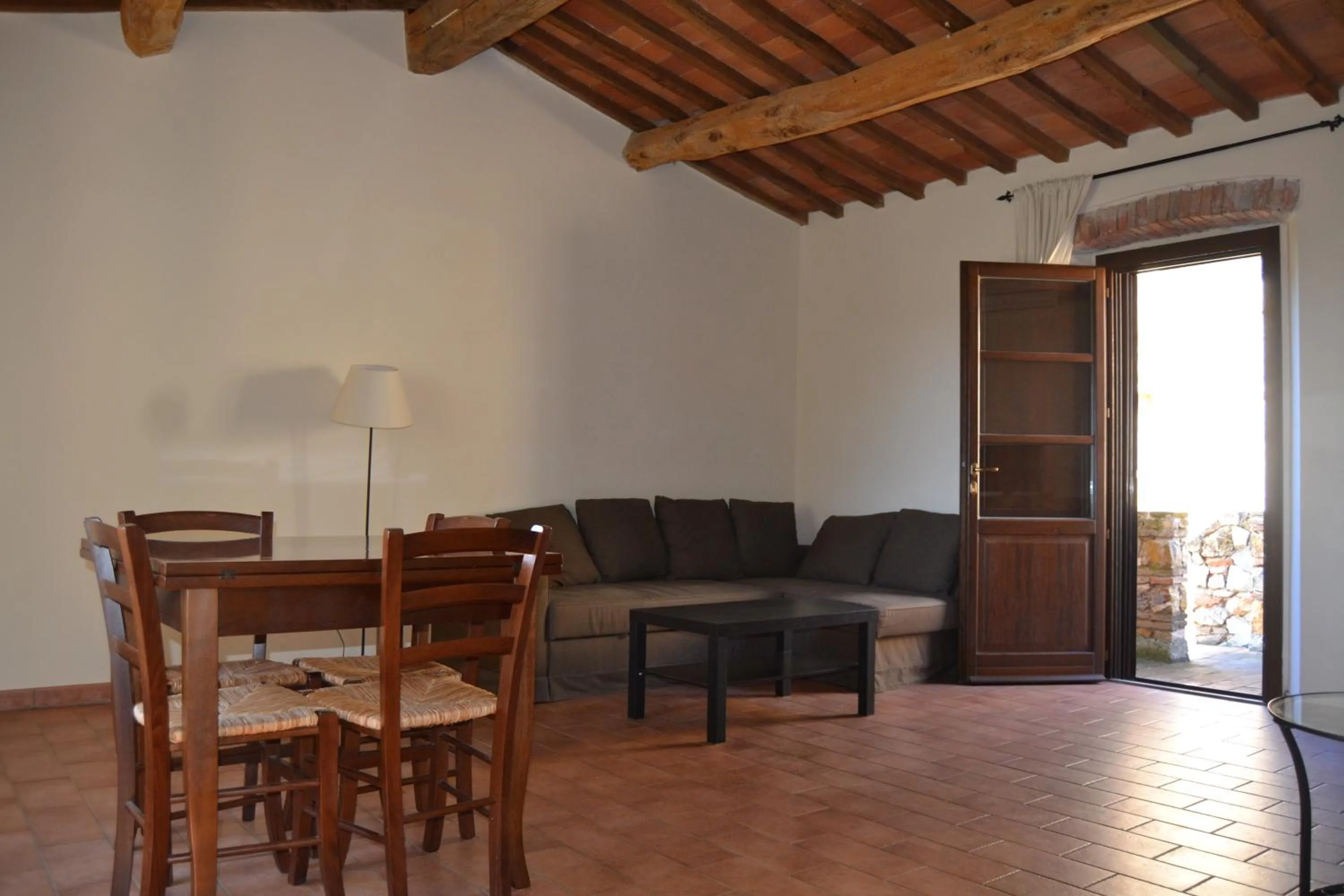 Dining area in Antico Borgo Casalappi