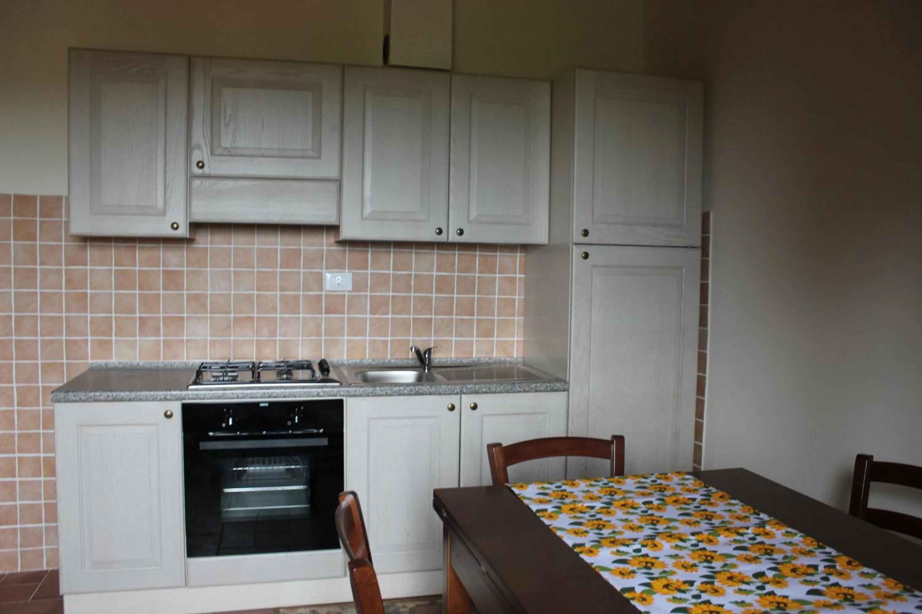 Kitchen or kitchenette in Antico Borgo Casalappi