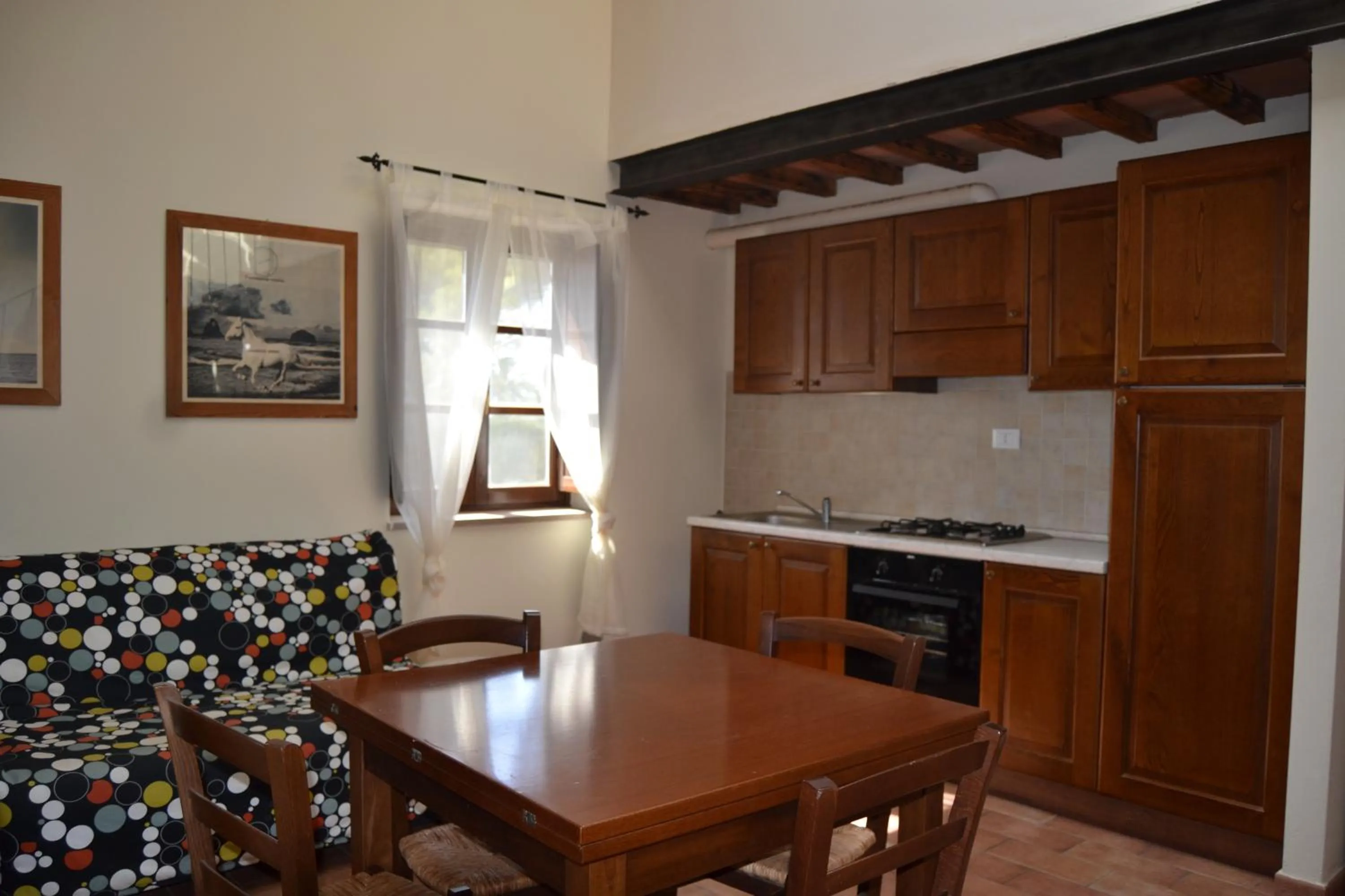 Dining area in Antico Borgo Casalappi