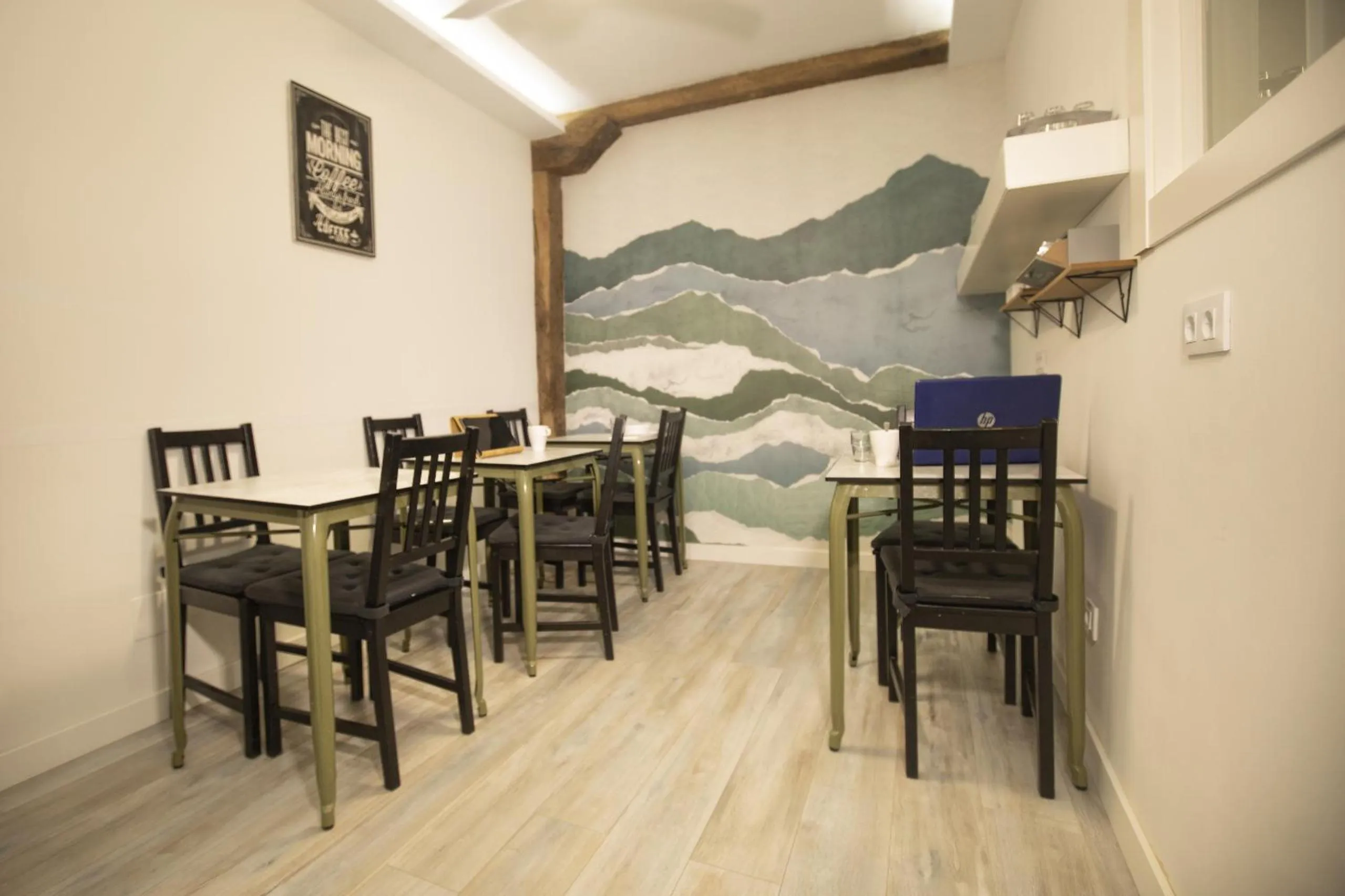 Communal lounge/ TV room in Alojamientos Cantíber