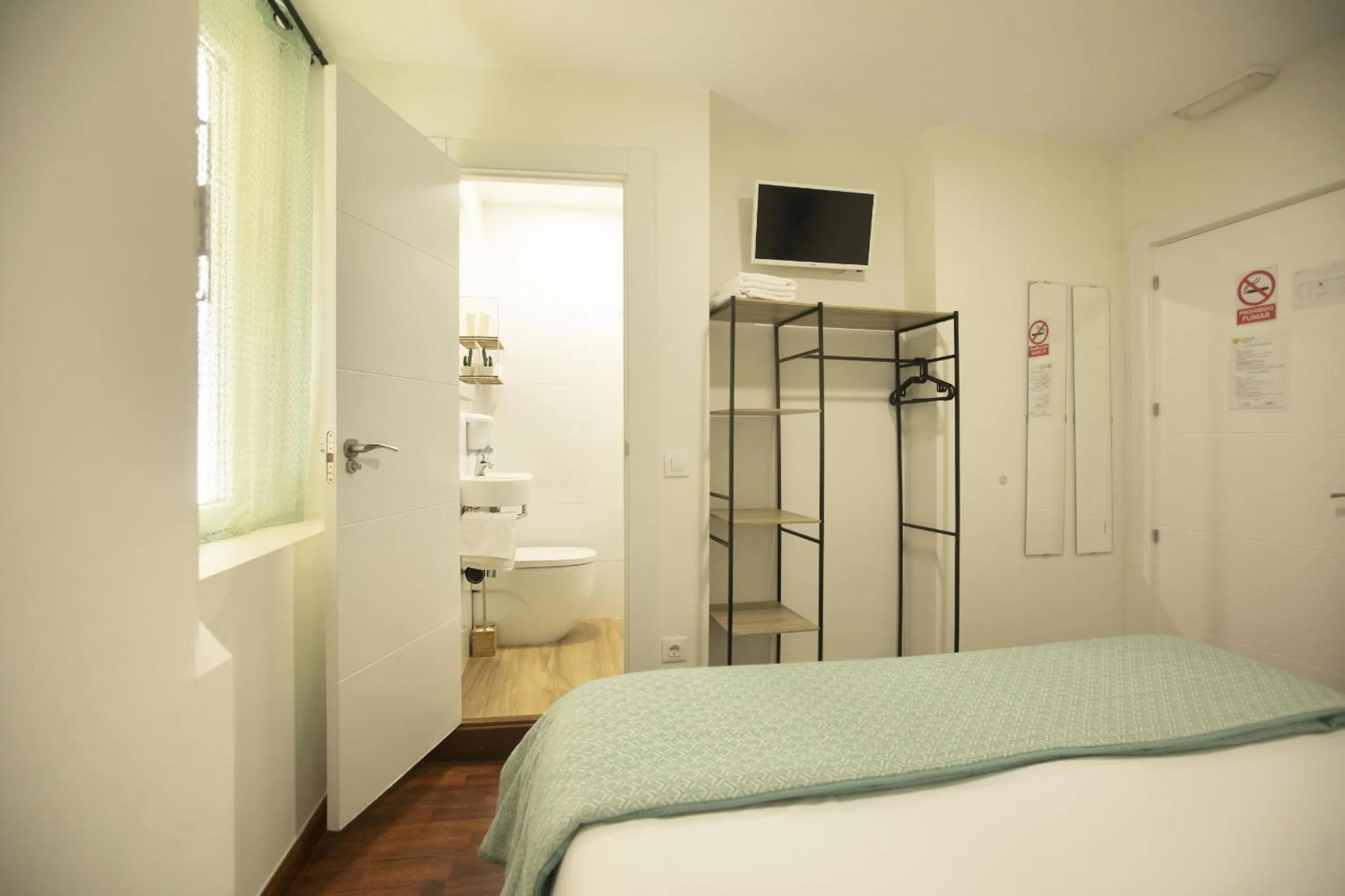 Bedroom, Bed in Alojamientos Cantíber