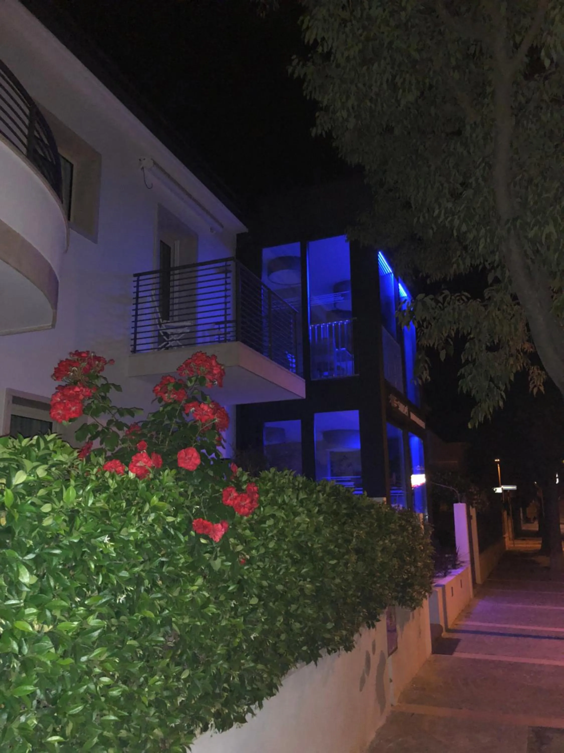 Facade/entrance in Sunset Room&Breakfast