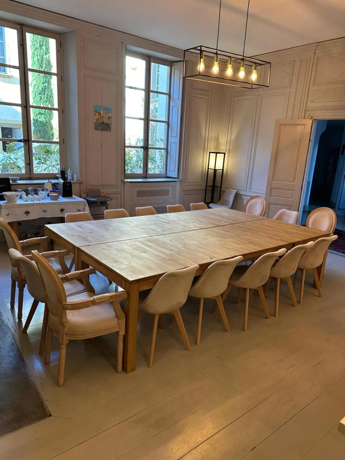 Meeting/conference room in Maison de la Pra