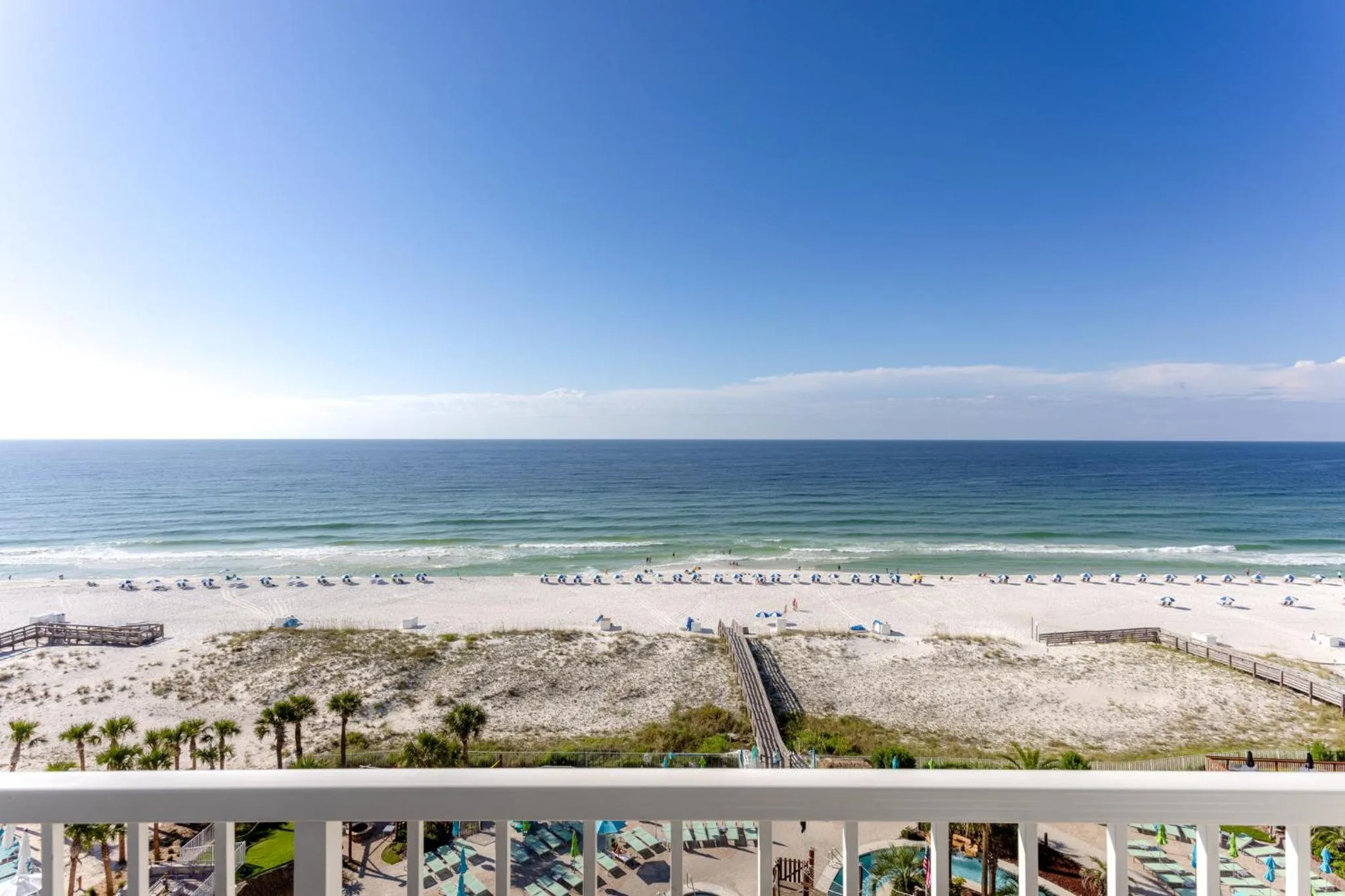 Photo of the whole room in Holiday Inn Resort Pensacola Beach Gulf Front by IHG