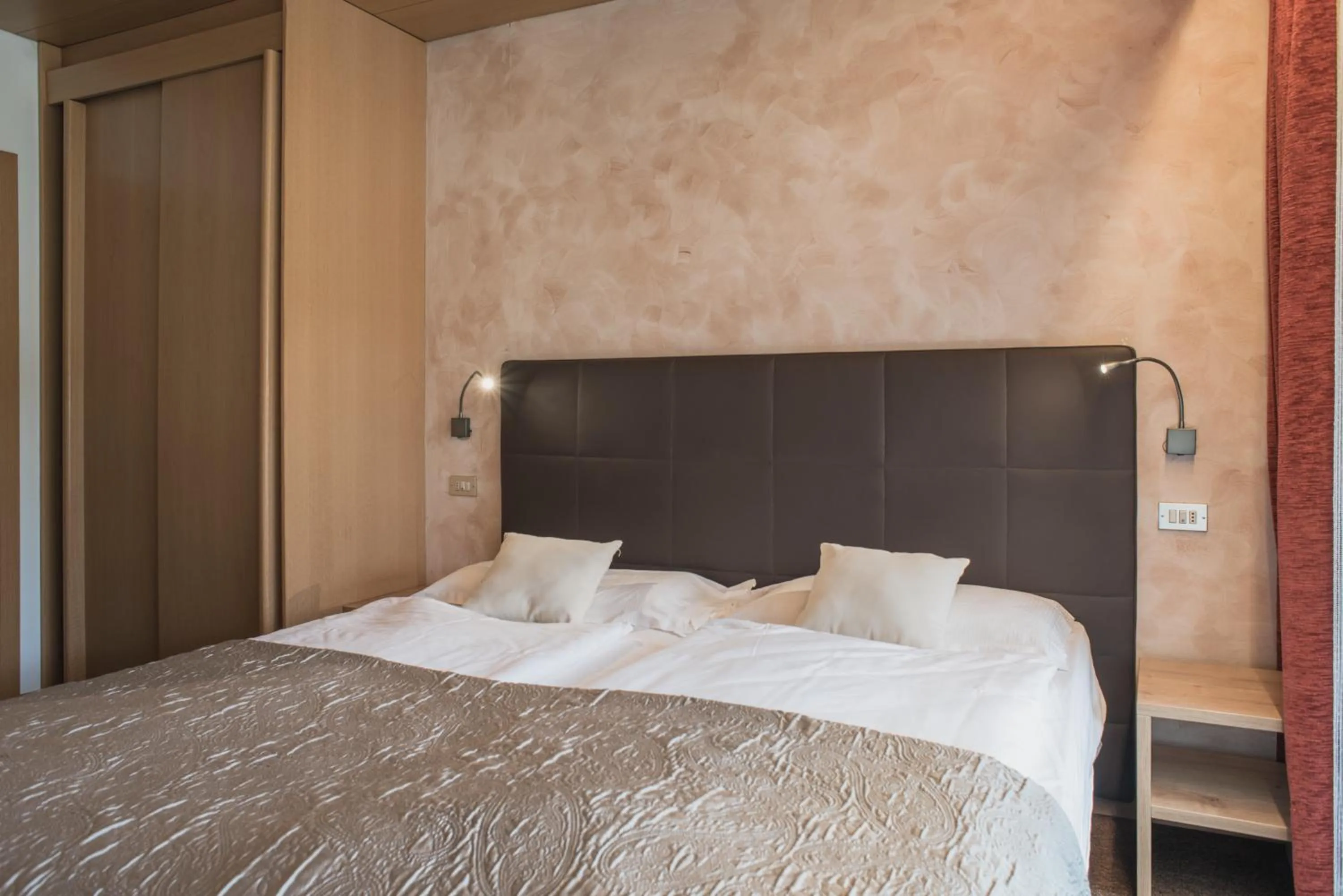 Bedroom, Bed in Residence Anda