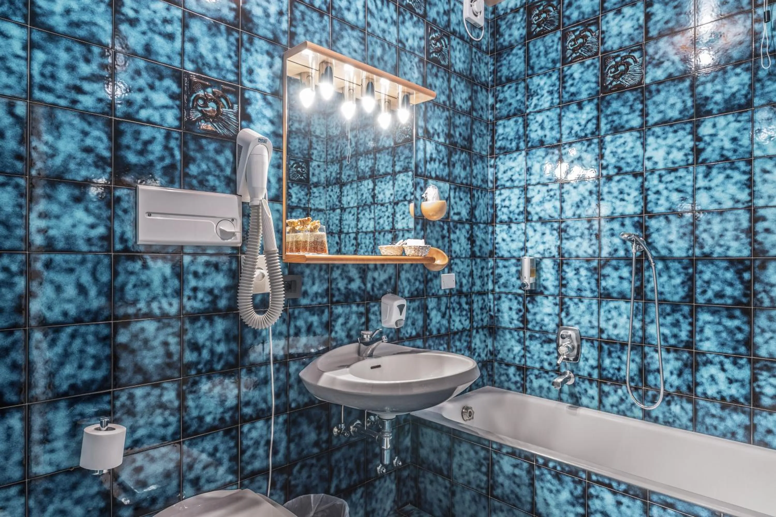 Bath in Residence Anda