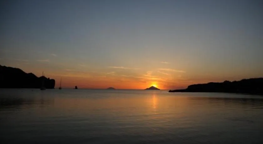 Beach in Hotel Rojas