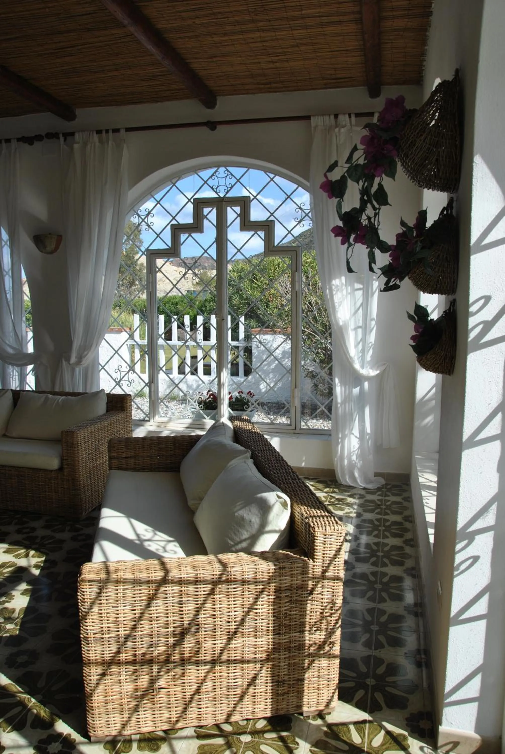 Communal lounge/ TV room in Hotel Rojas