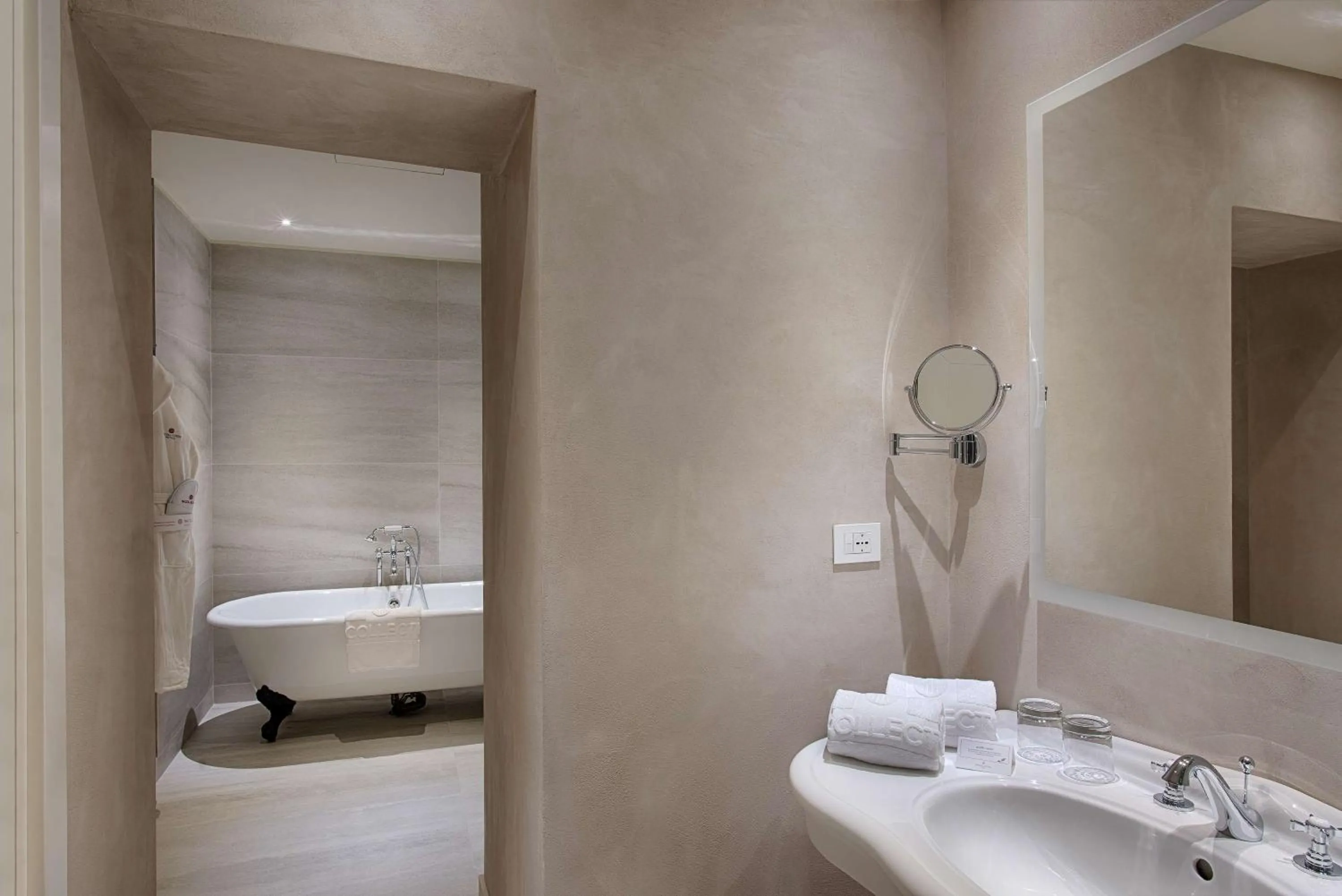 Bathroom in NH Collection Palazzo Verona