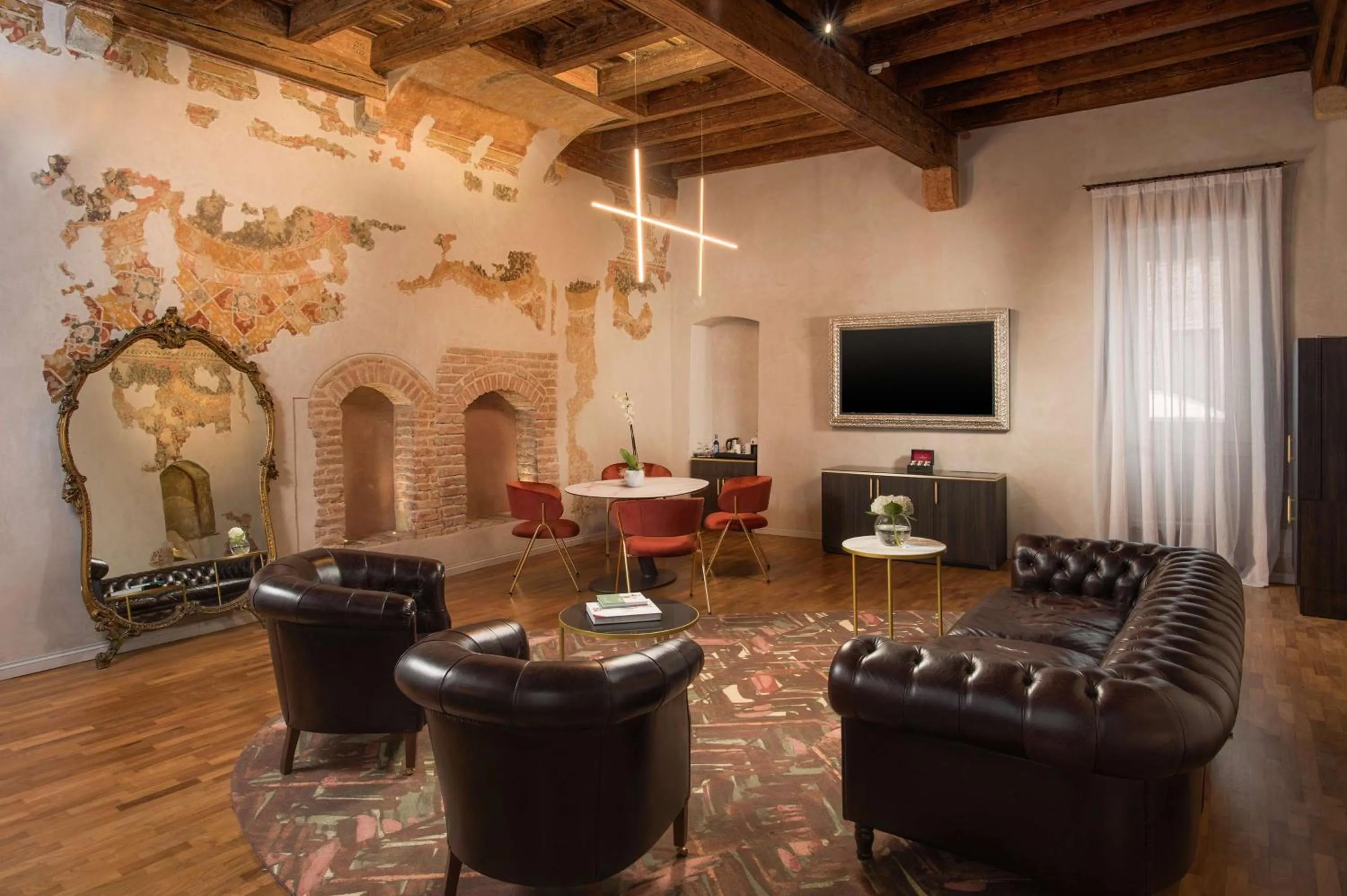 Photo of the whole room in NH Collection Palazzo Verona