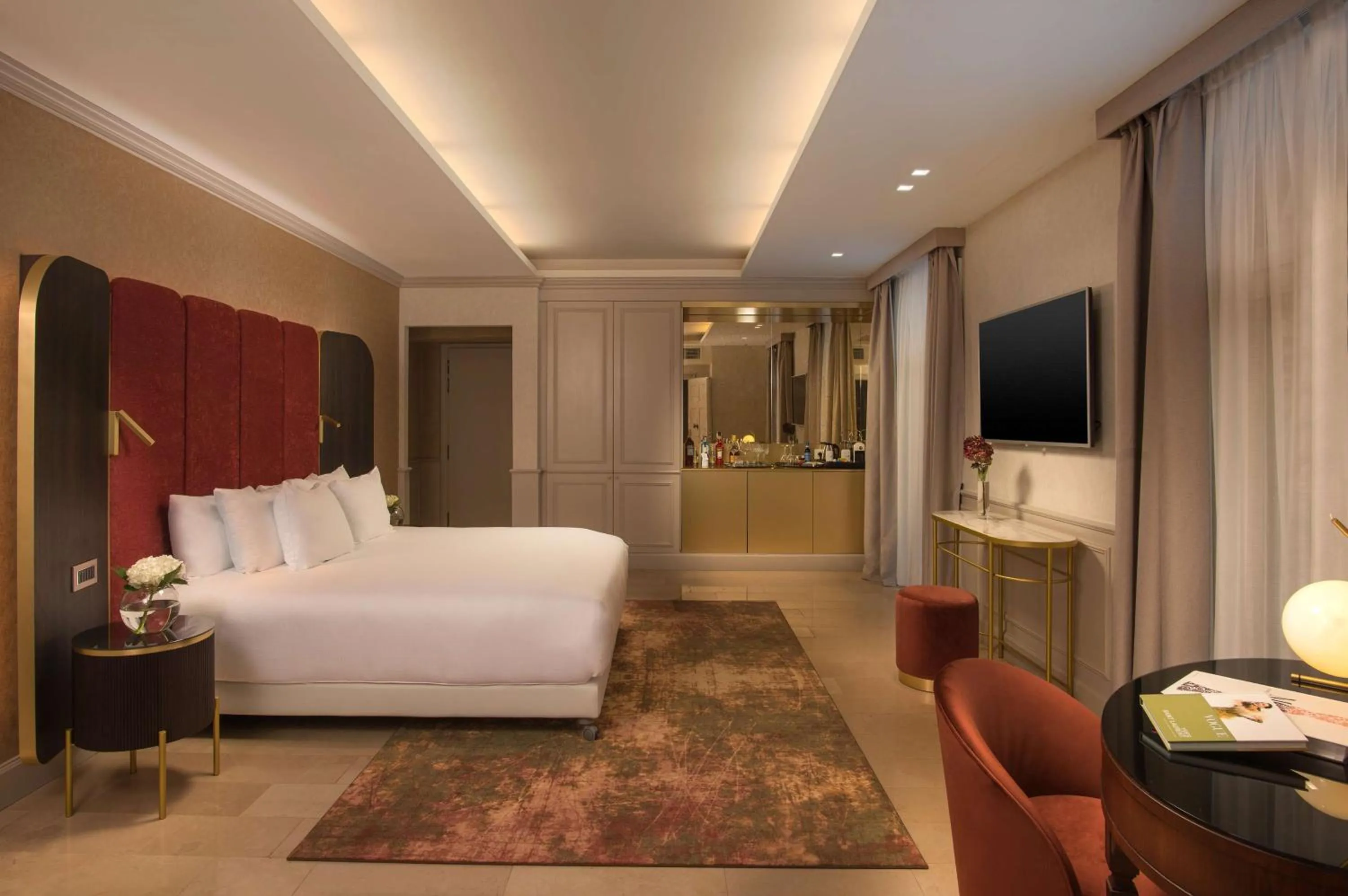 Photo of the whole room, Bed in NH Collection Palazzo Verona