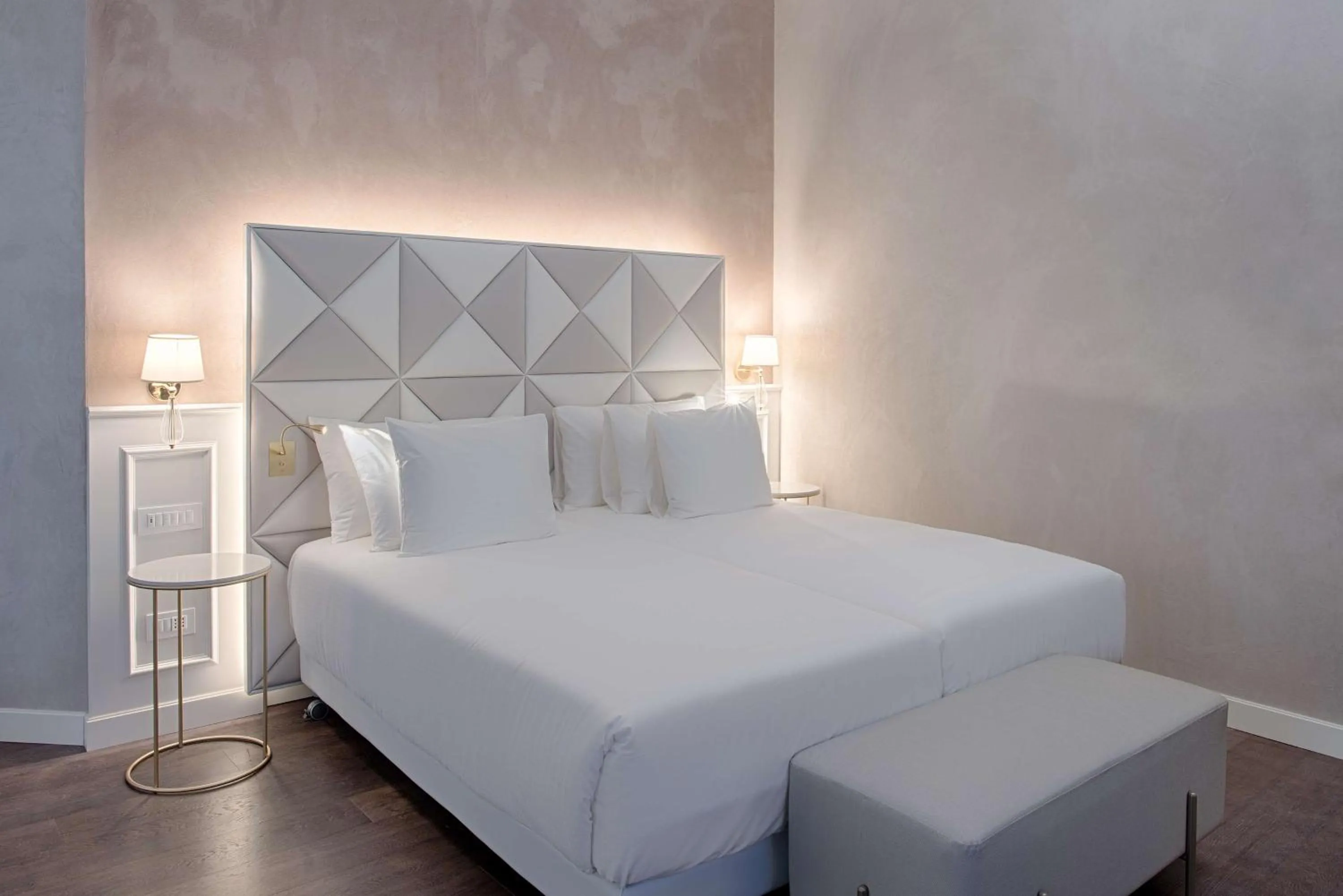 Bedroom, Bed in NH Collection Palazzo Verona