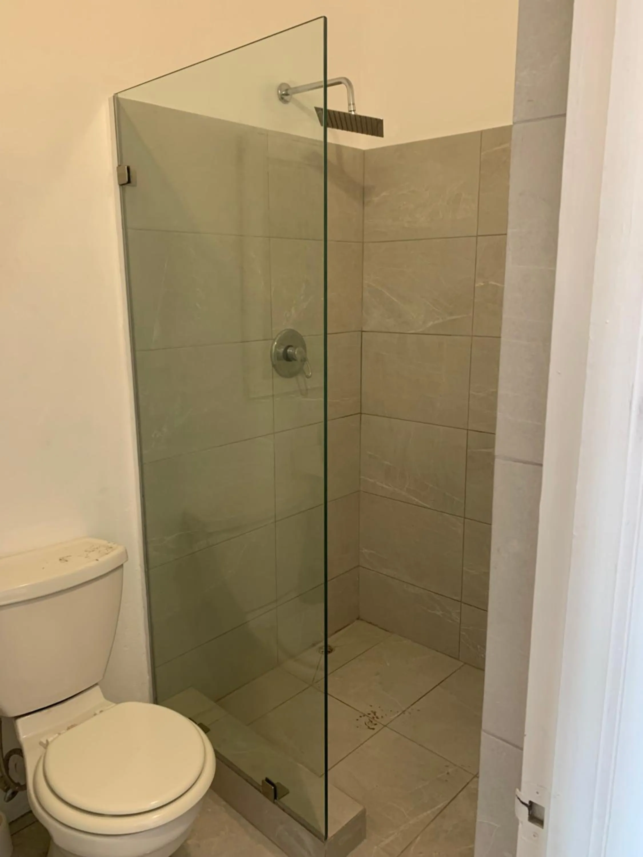 Bathroom in La Heliconia & Day Spa