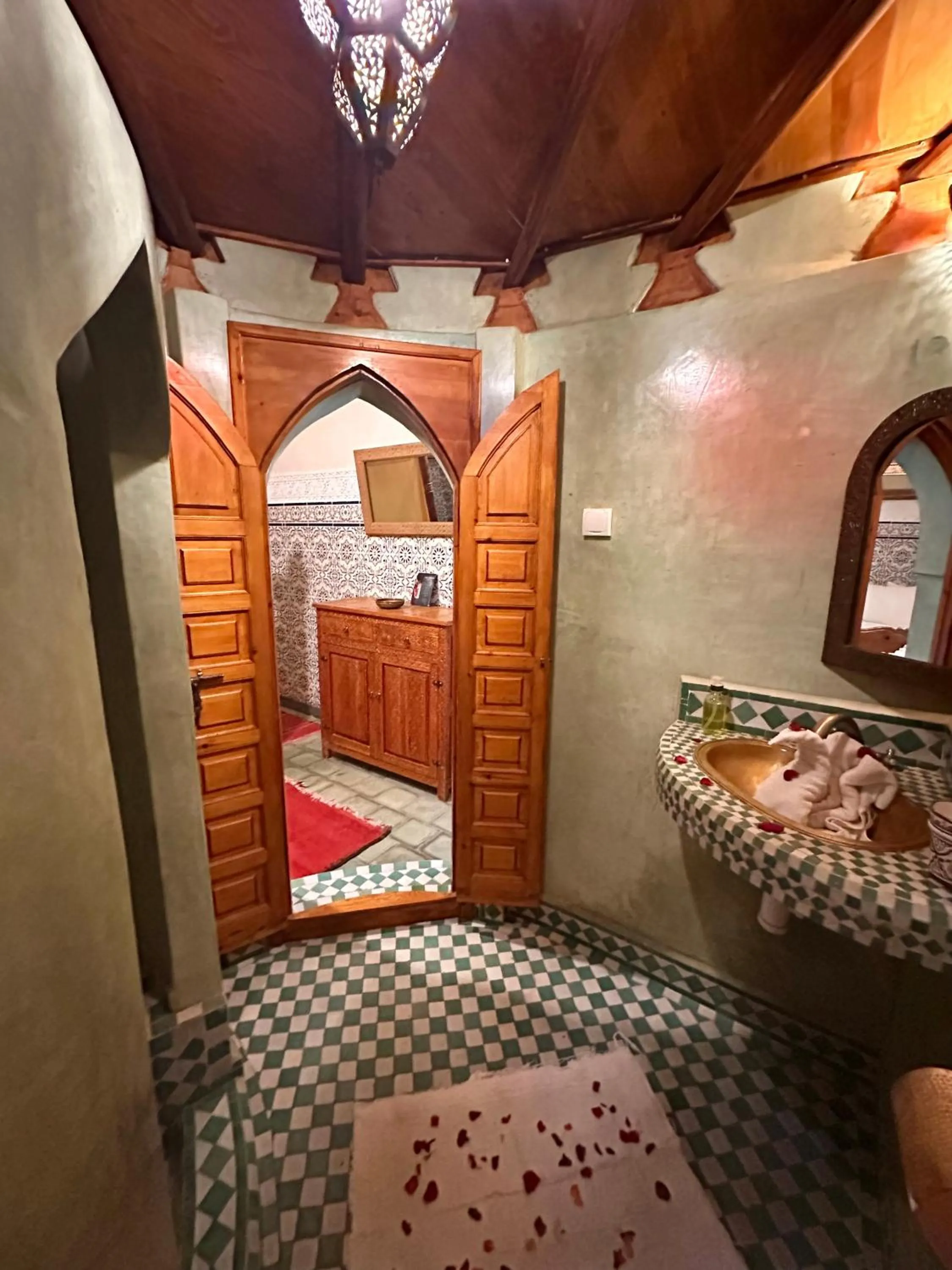 Bed in Riad Tasneem