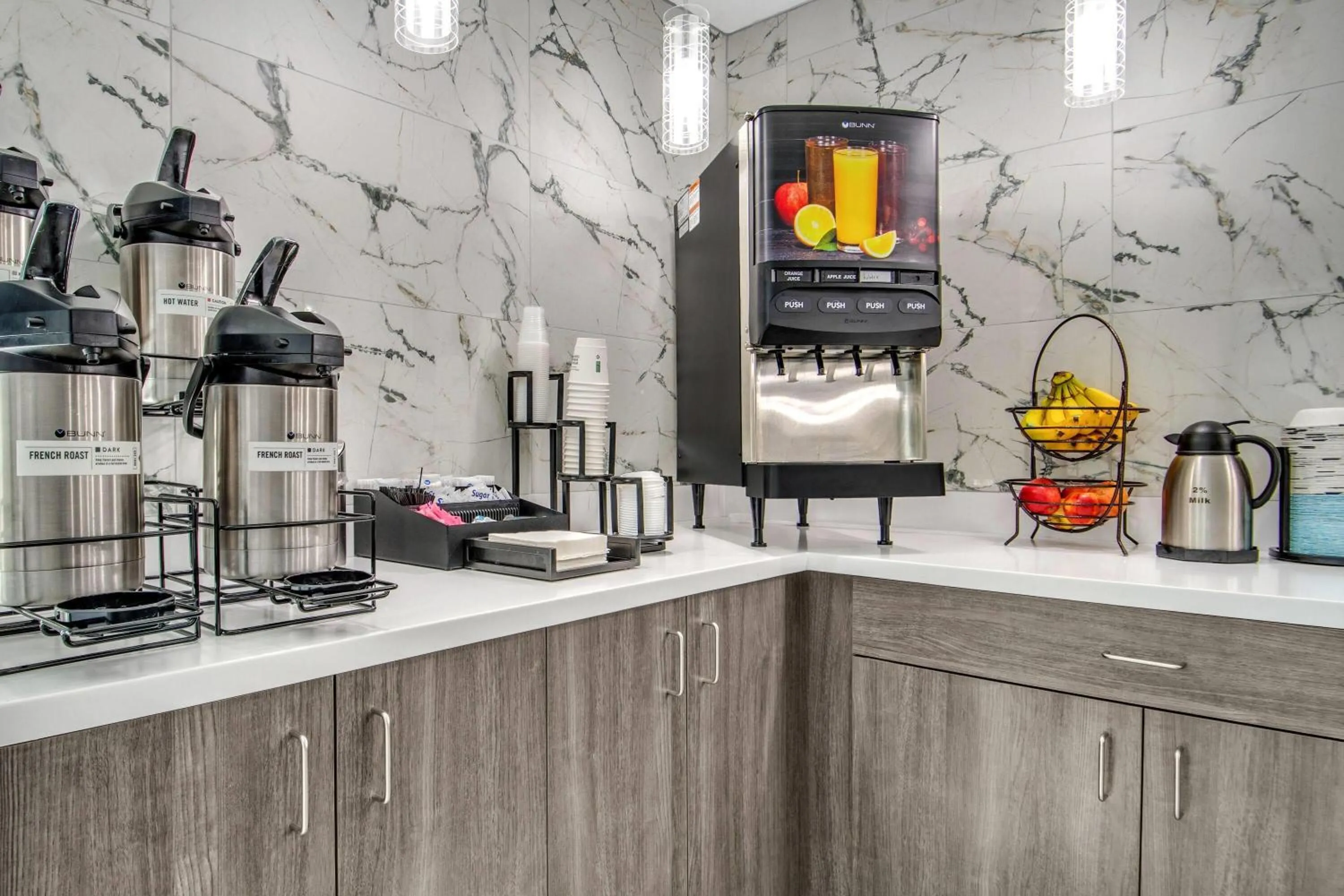 Restaurant/places to eat in Baymont by Wyndham Batavia - Darien Lake