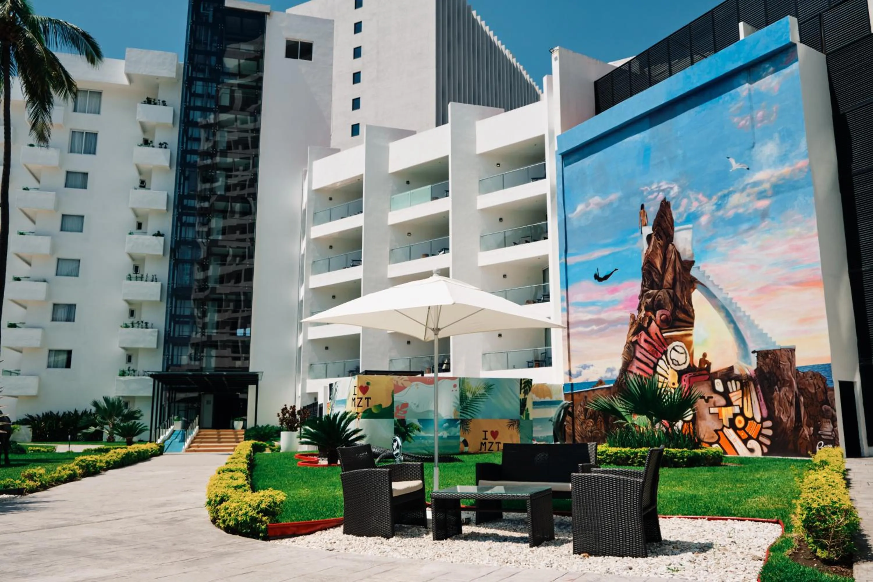 Patio in The Inn at Mazatlan