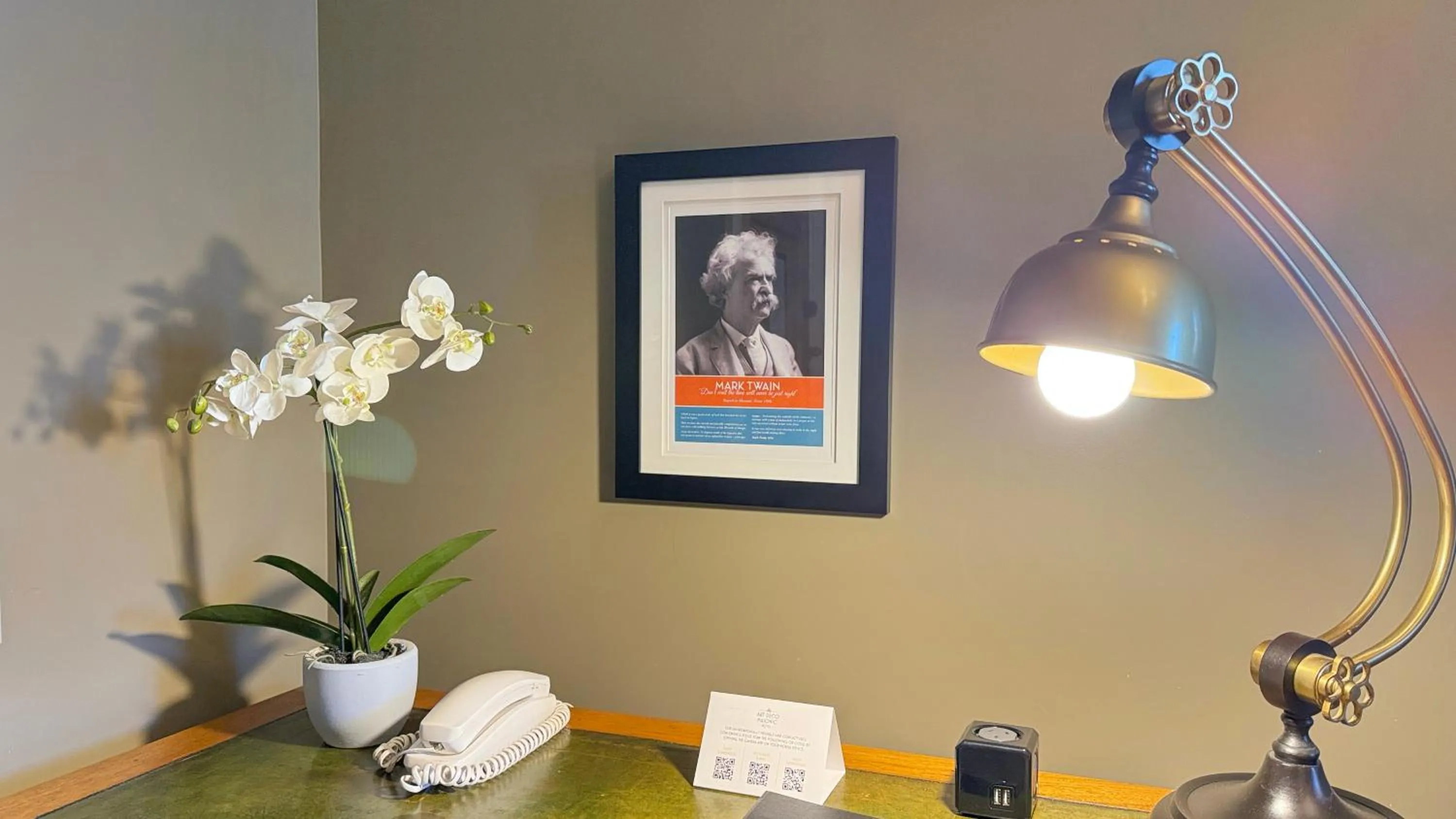 Decorative detail in Art Deco Masonic Hotel