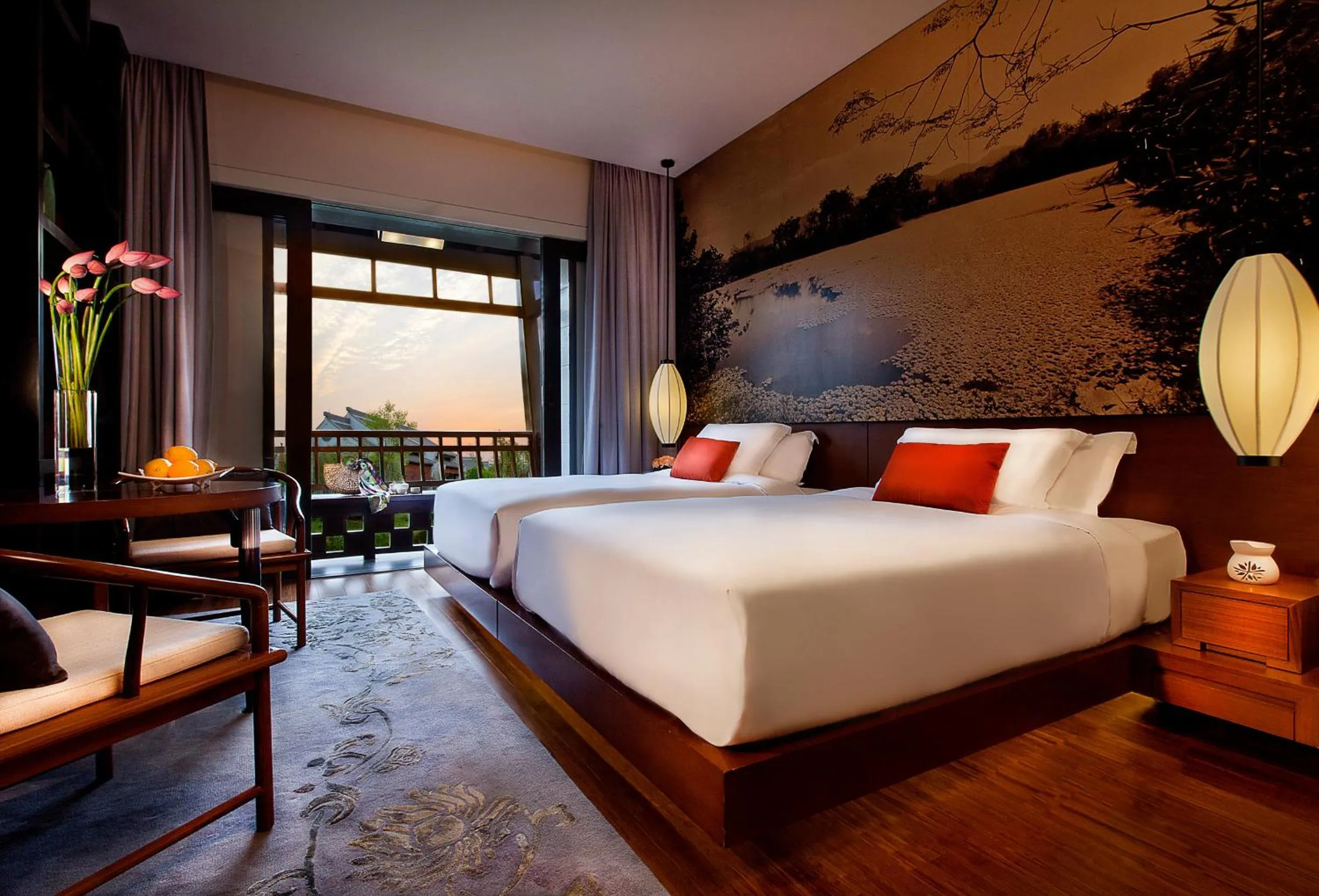 Photo of the whole room, Bed in Angsana Hangzhou