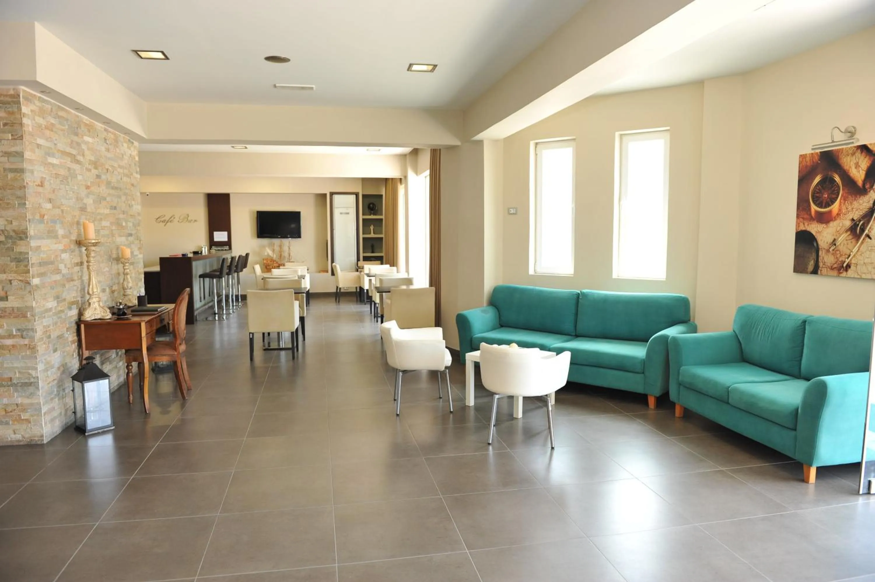 Communal lounge/ TV room in Maritime