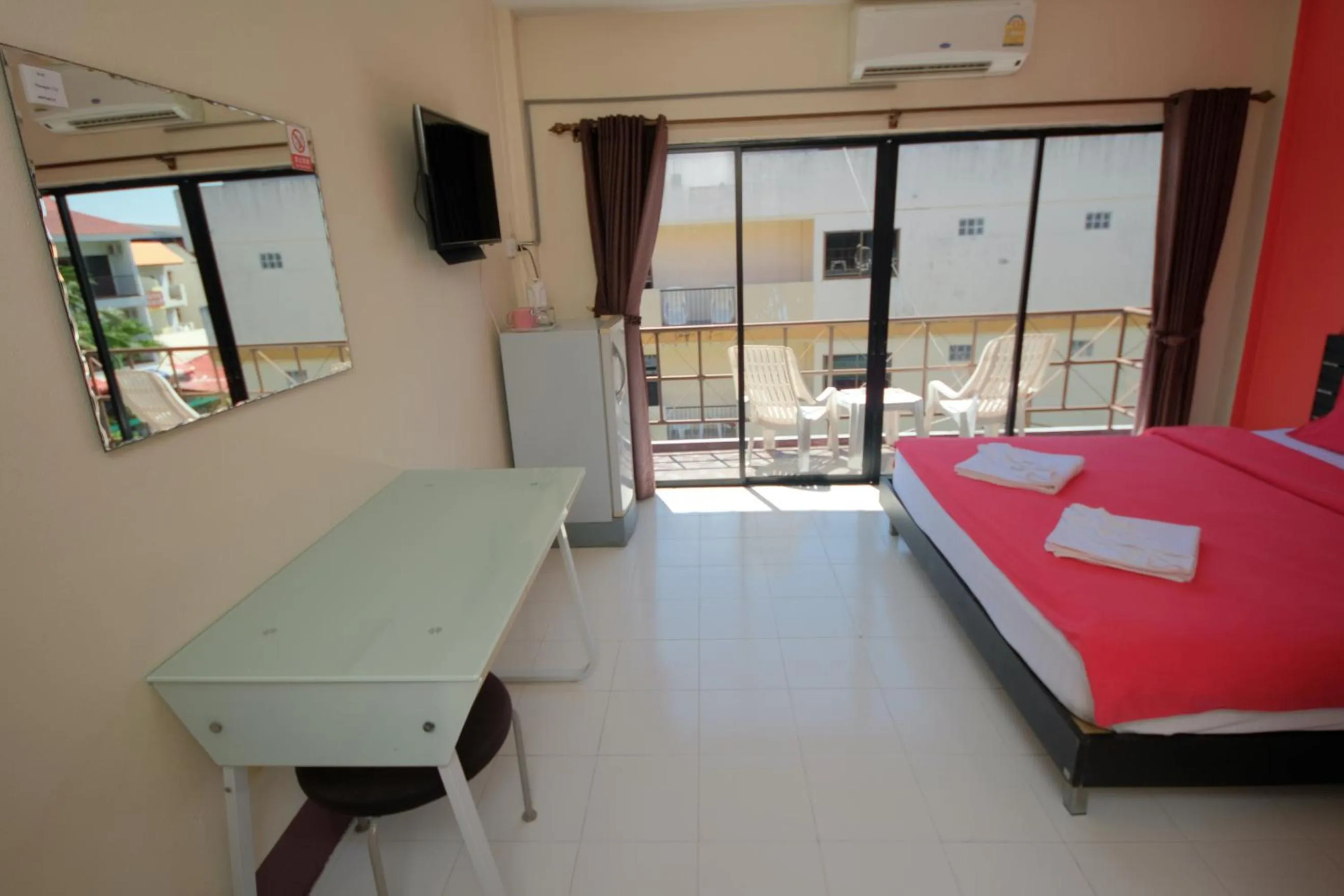 Bed in Pineapple Guesthouse