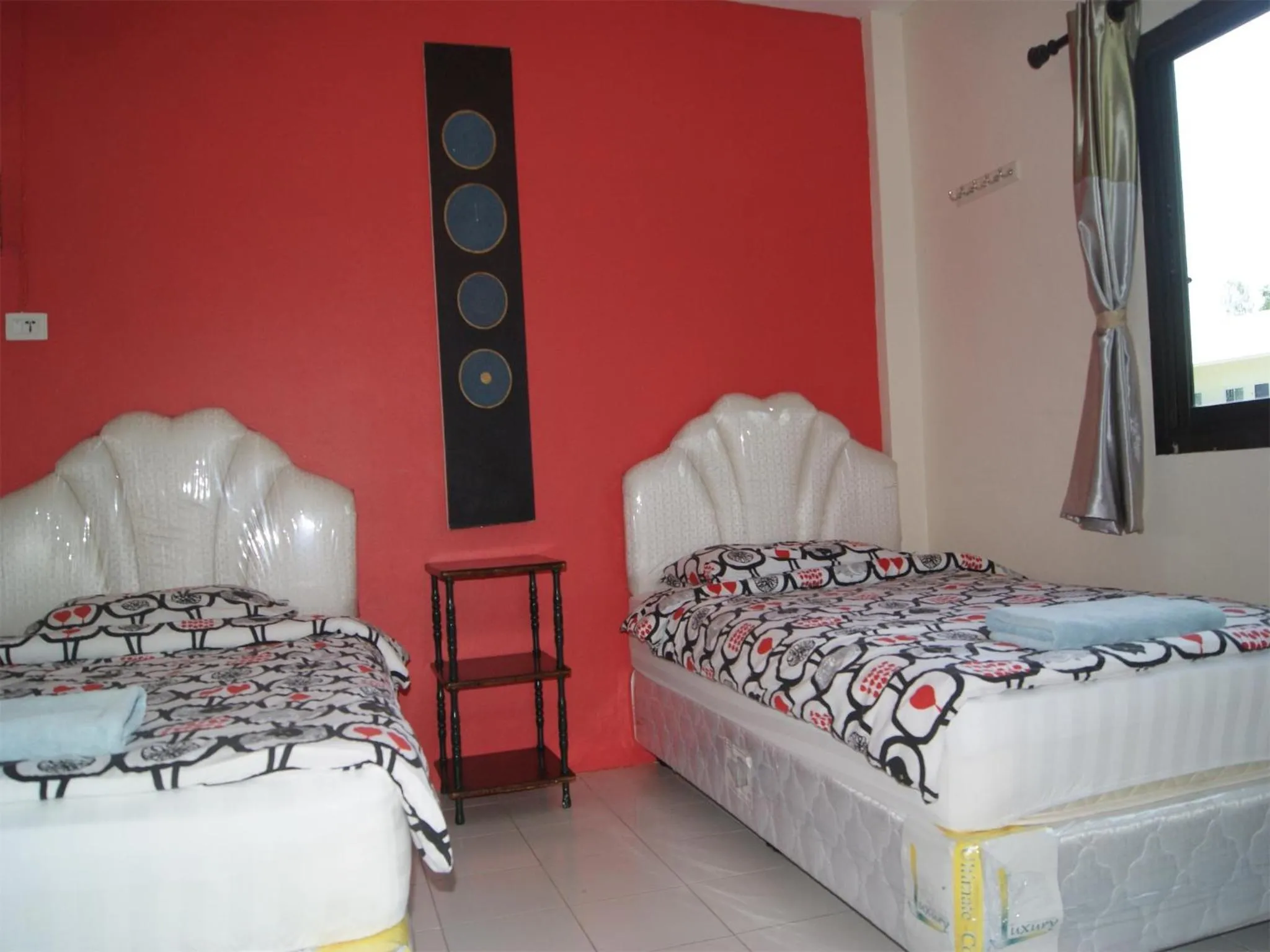 Photo of the whole room, Bed in Pineapple Guesthouse