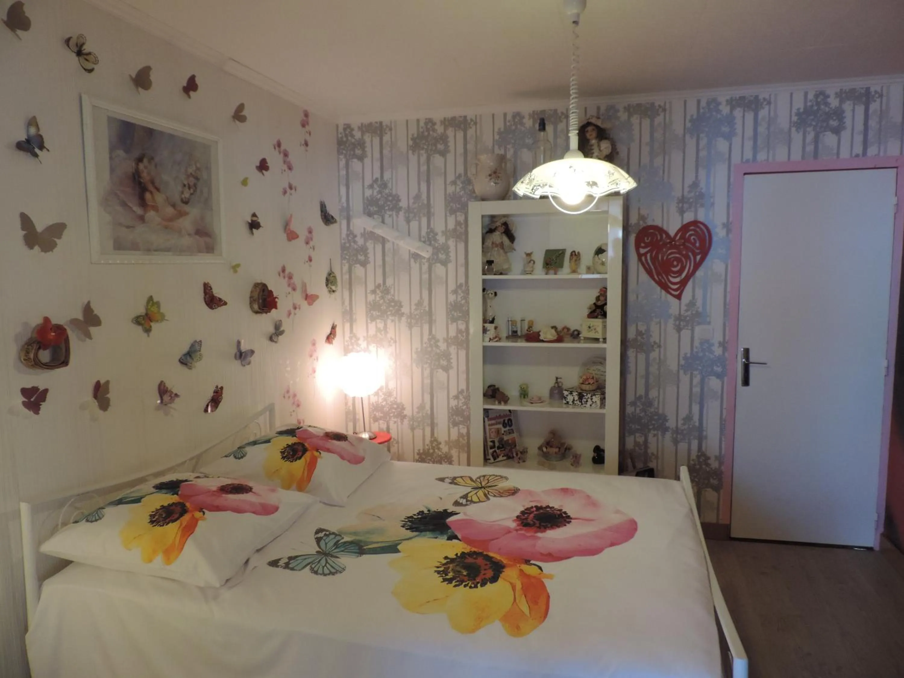 Photo of the whole room in Chez Papy et Mamy