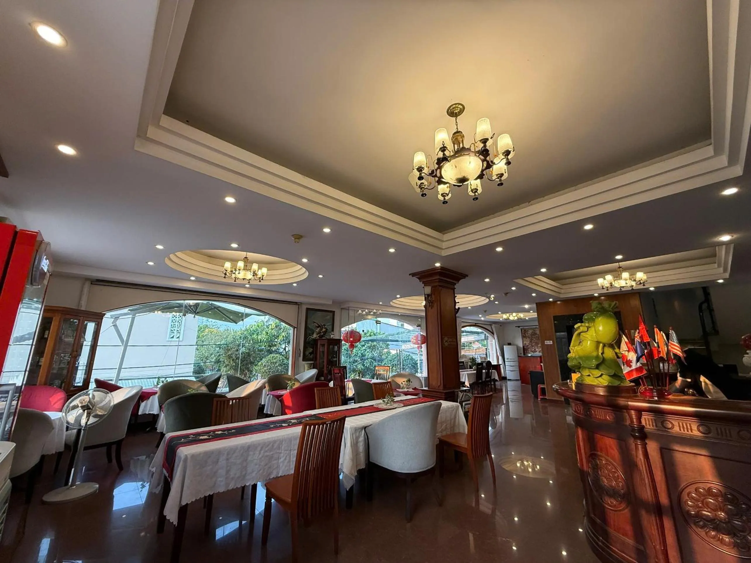 Hoa Phat Hotel & Apartment