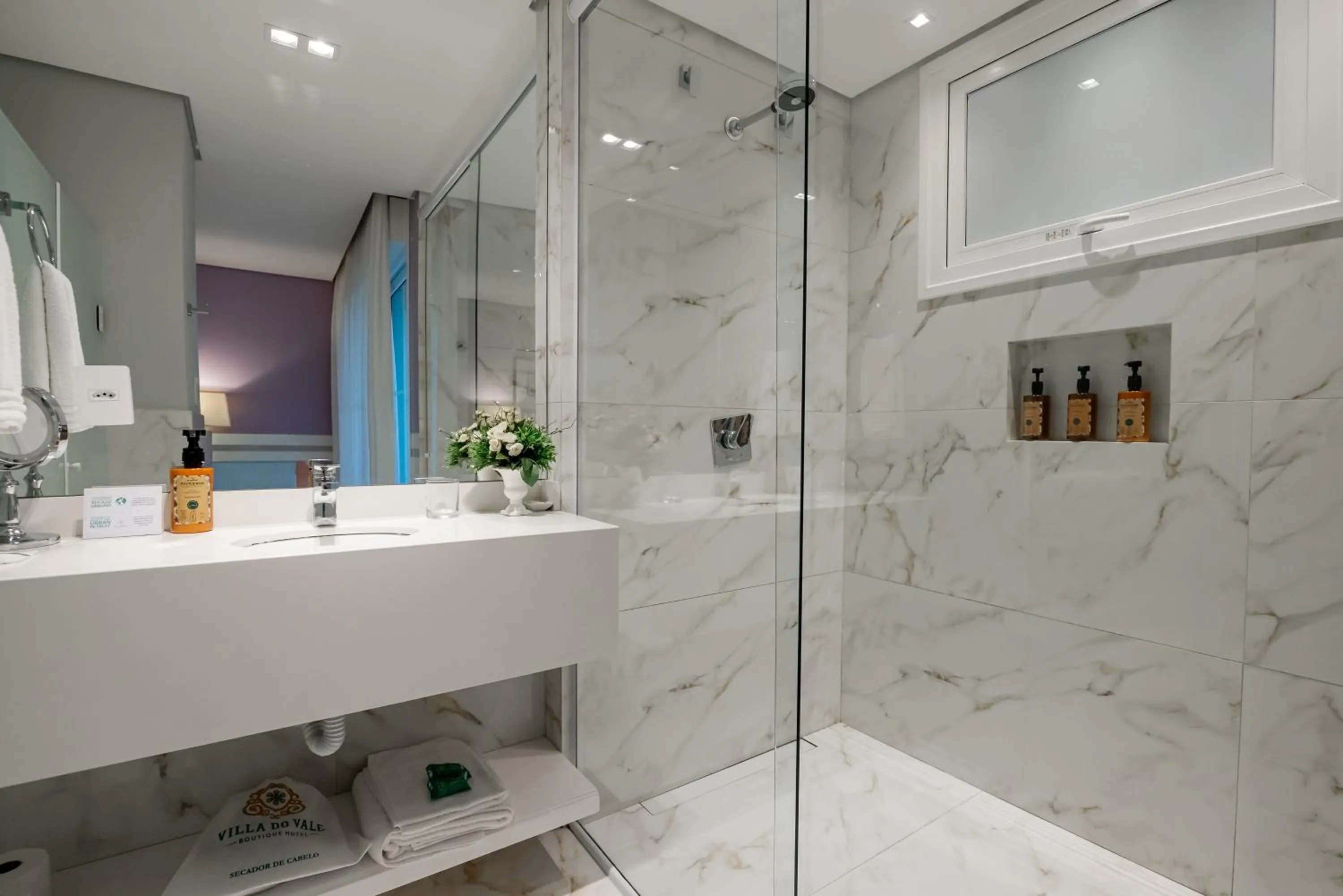 Shower in Villa do Vale Boutique Hotel