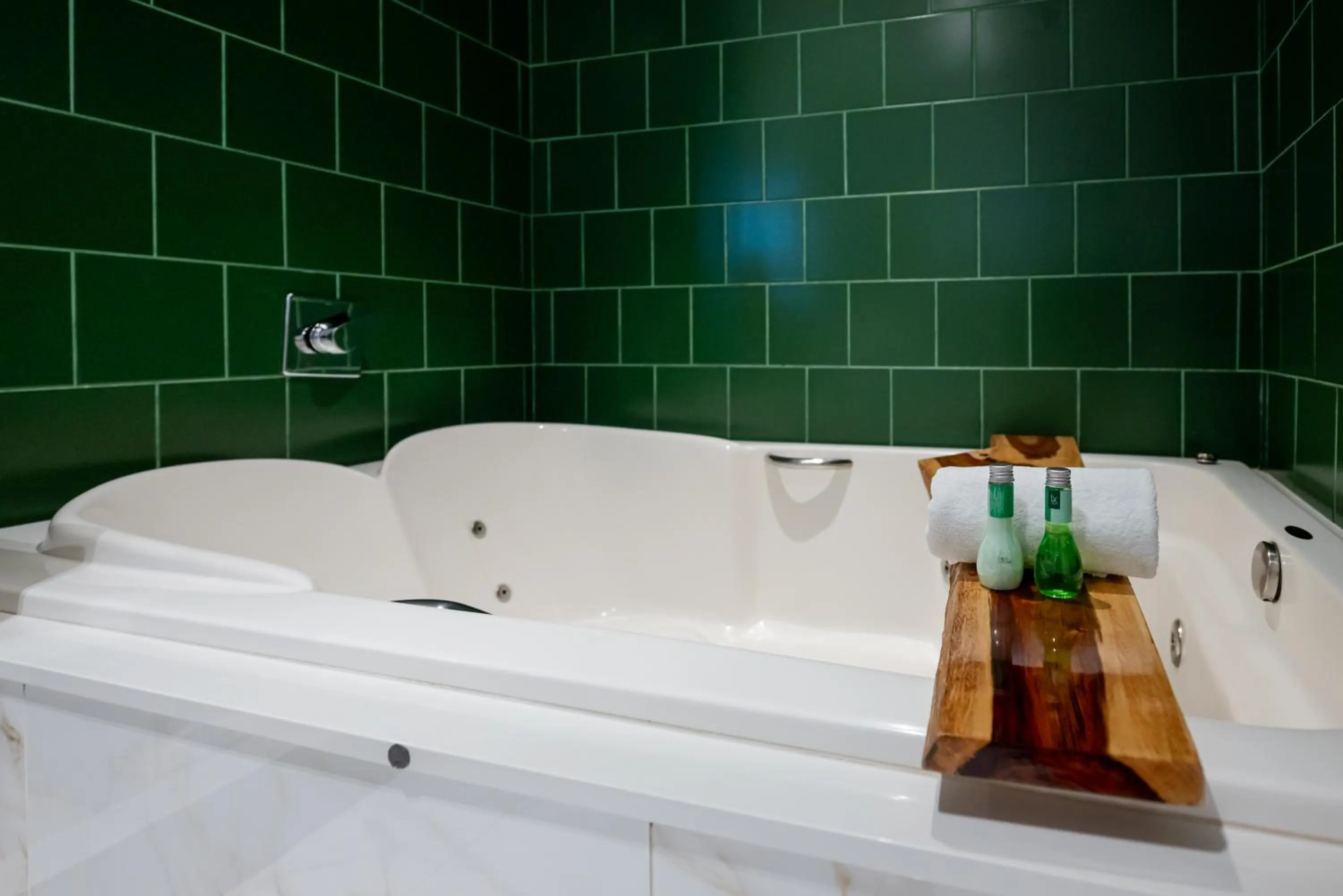 Hot Tub in Villa do Vale Boutique Hotel