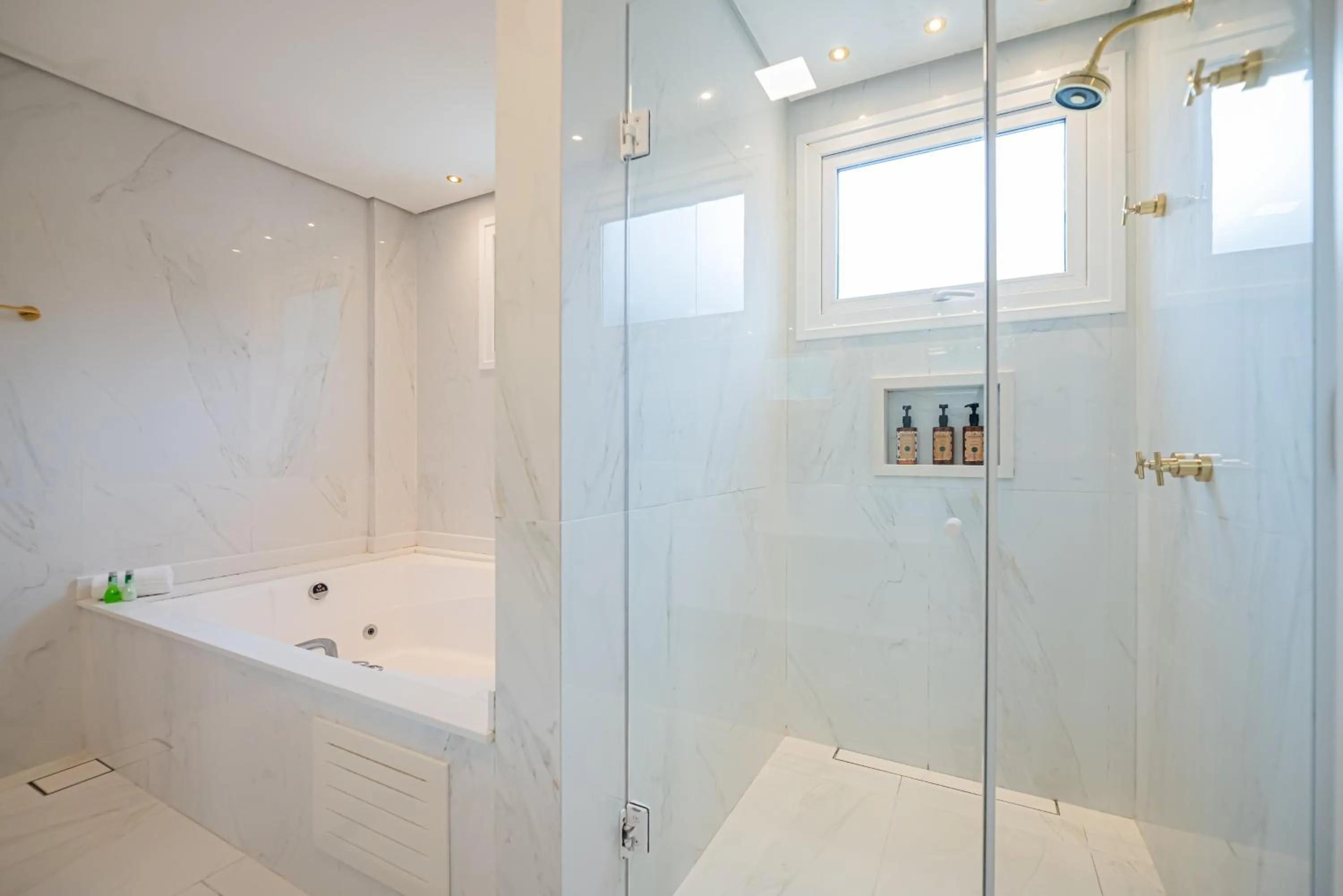 Shower in Villa do Vale Boutique Hotel