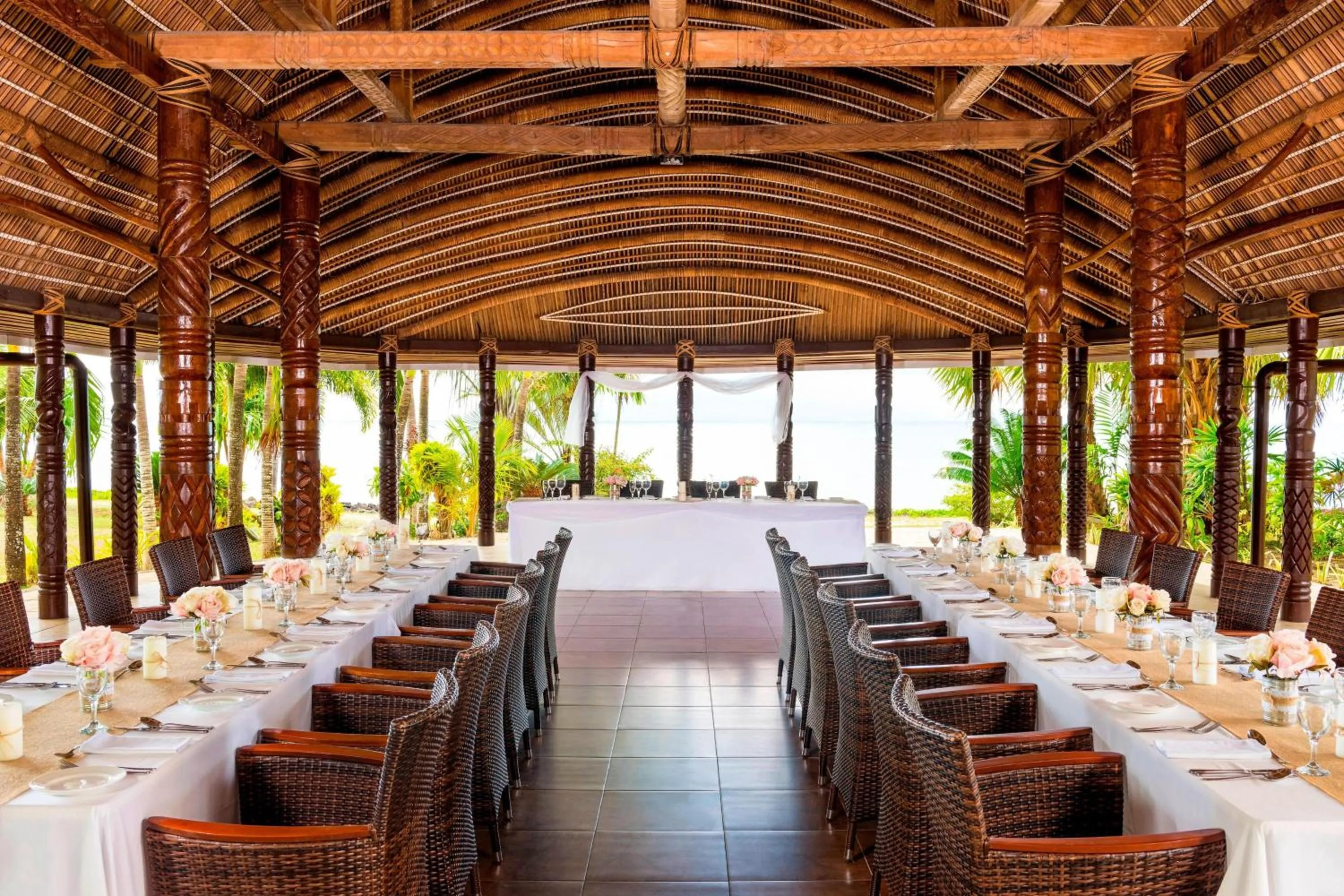 Lobby or reception in Sheraton Samoa Beach Resort