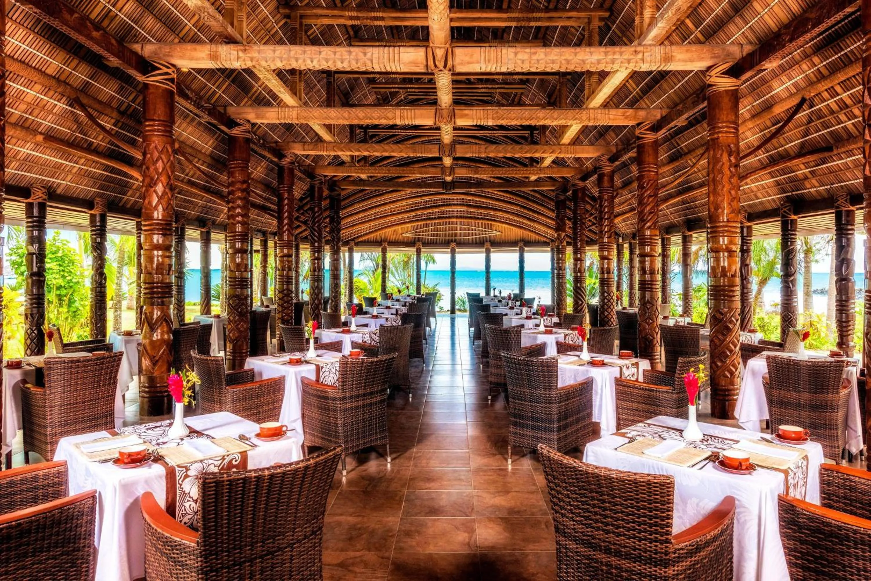 Restaurant/places to eat in Sheraton Samoa Beach Resort