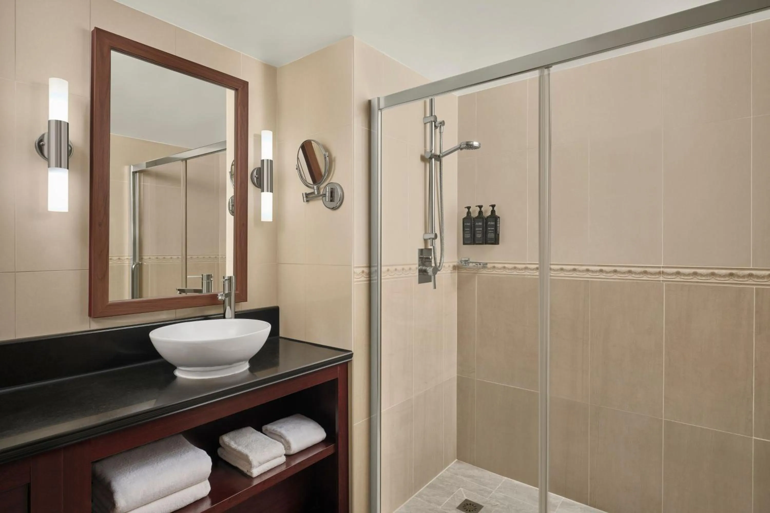 Bathroom in Sheraton Samoa Beach Resort