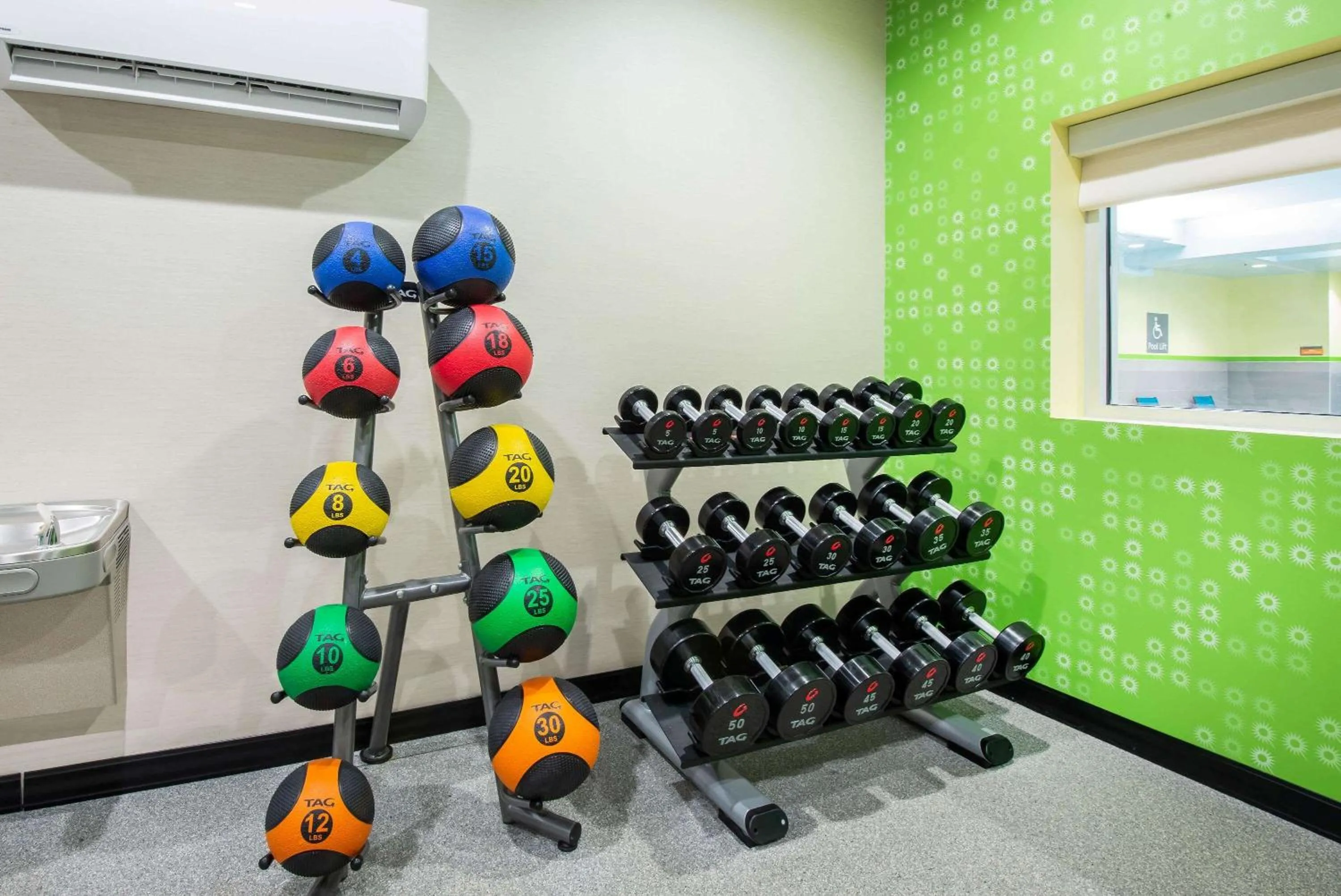 Fitness centre/facilities in La Quinta by Wyndham Buffalo Amherst