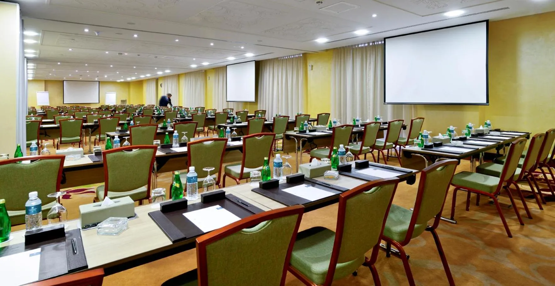 Meeting/conference room in The Tower Plaza Hotel Dubai