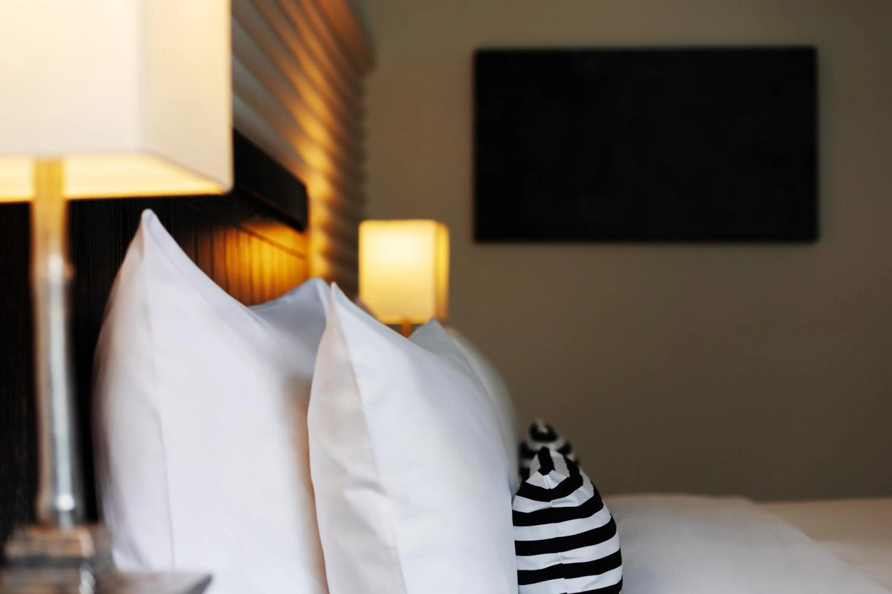 Bed in Shinta Mani Angkor