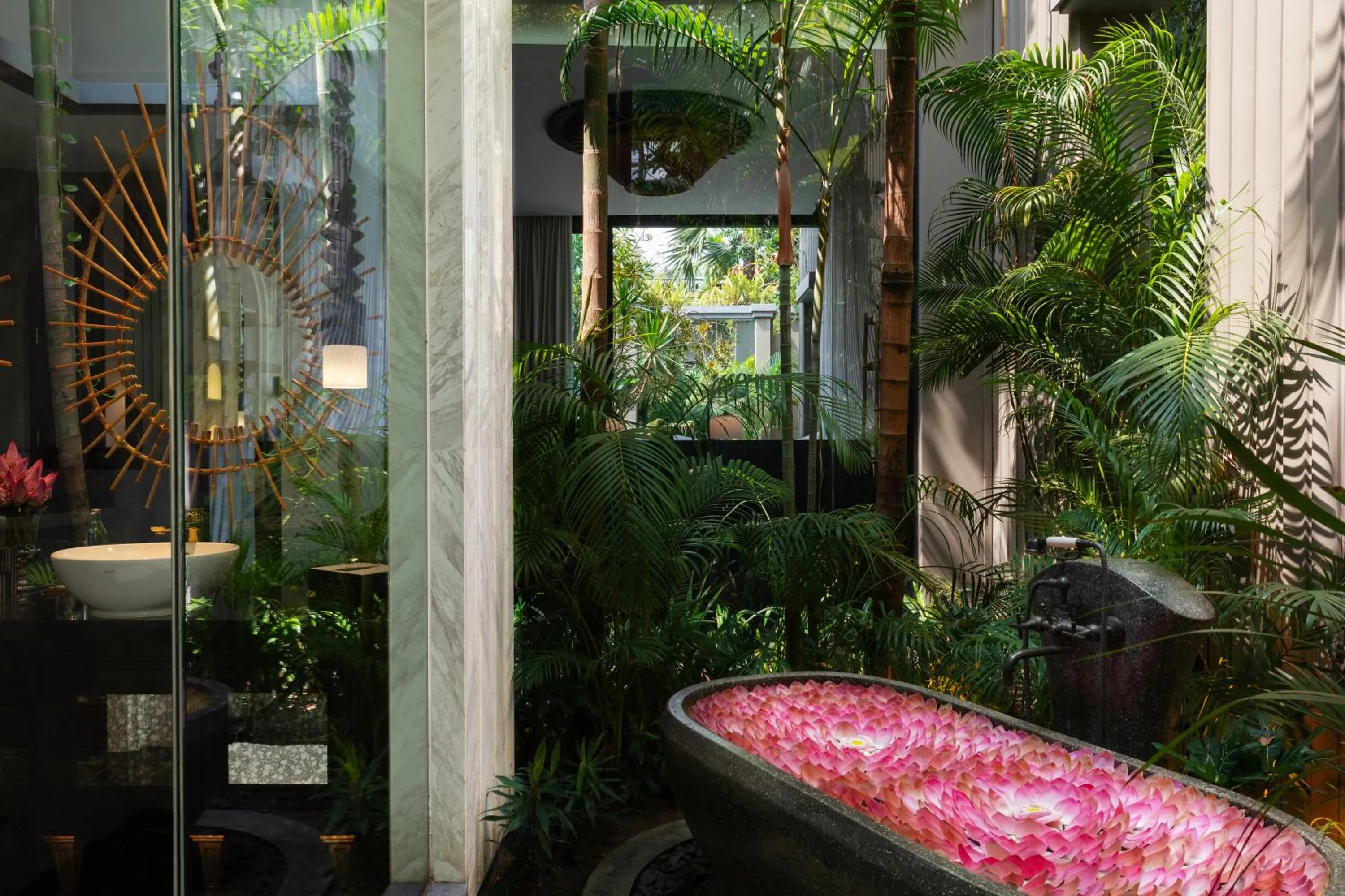 Bathroom in Shinta Mani Angkor