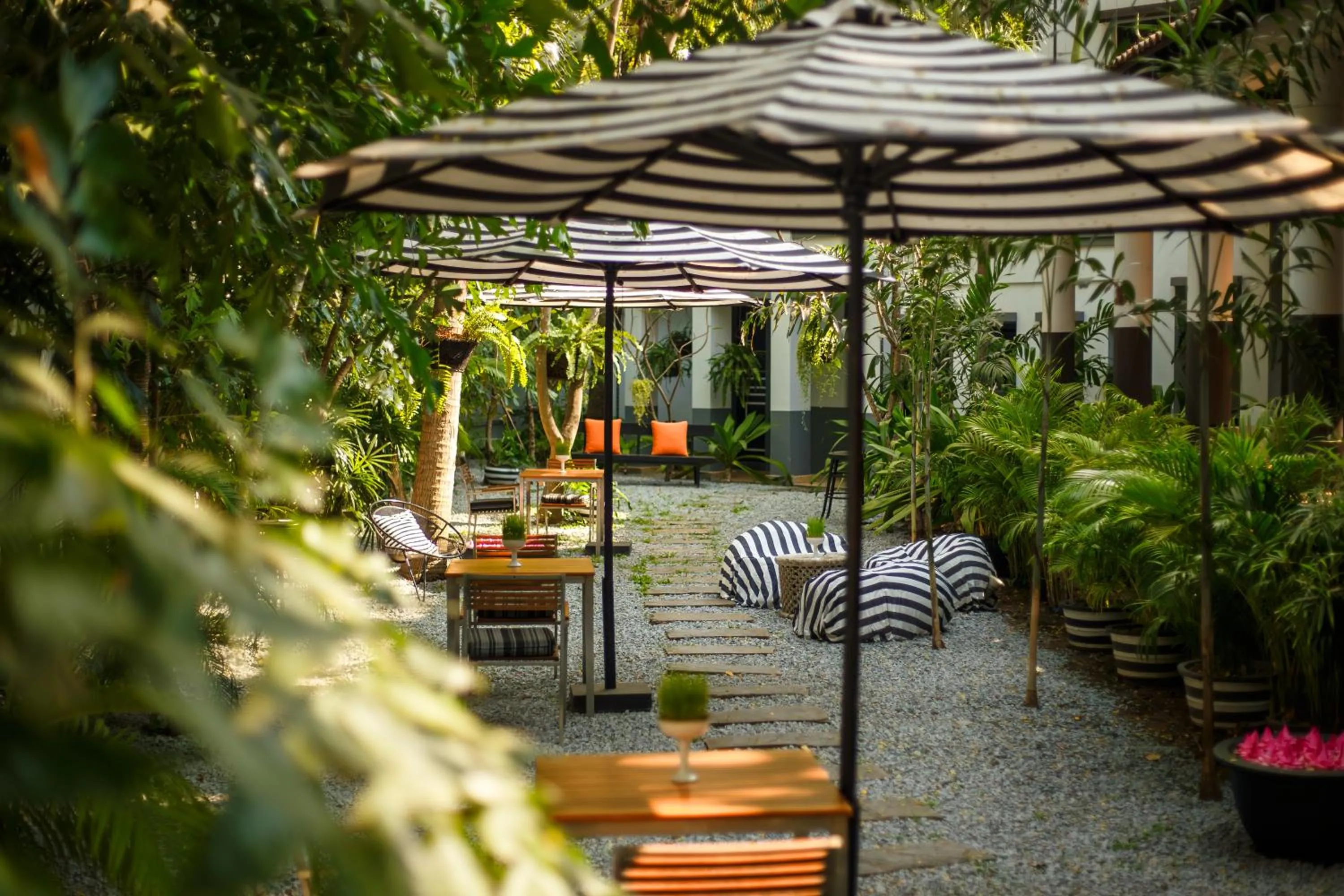 Seating area in Shinta Mani Angkor