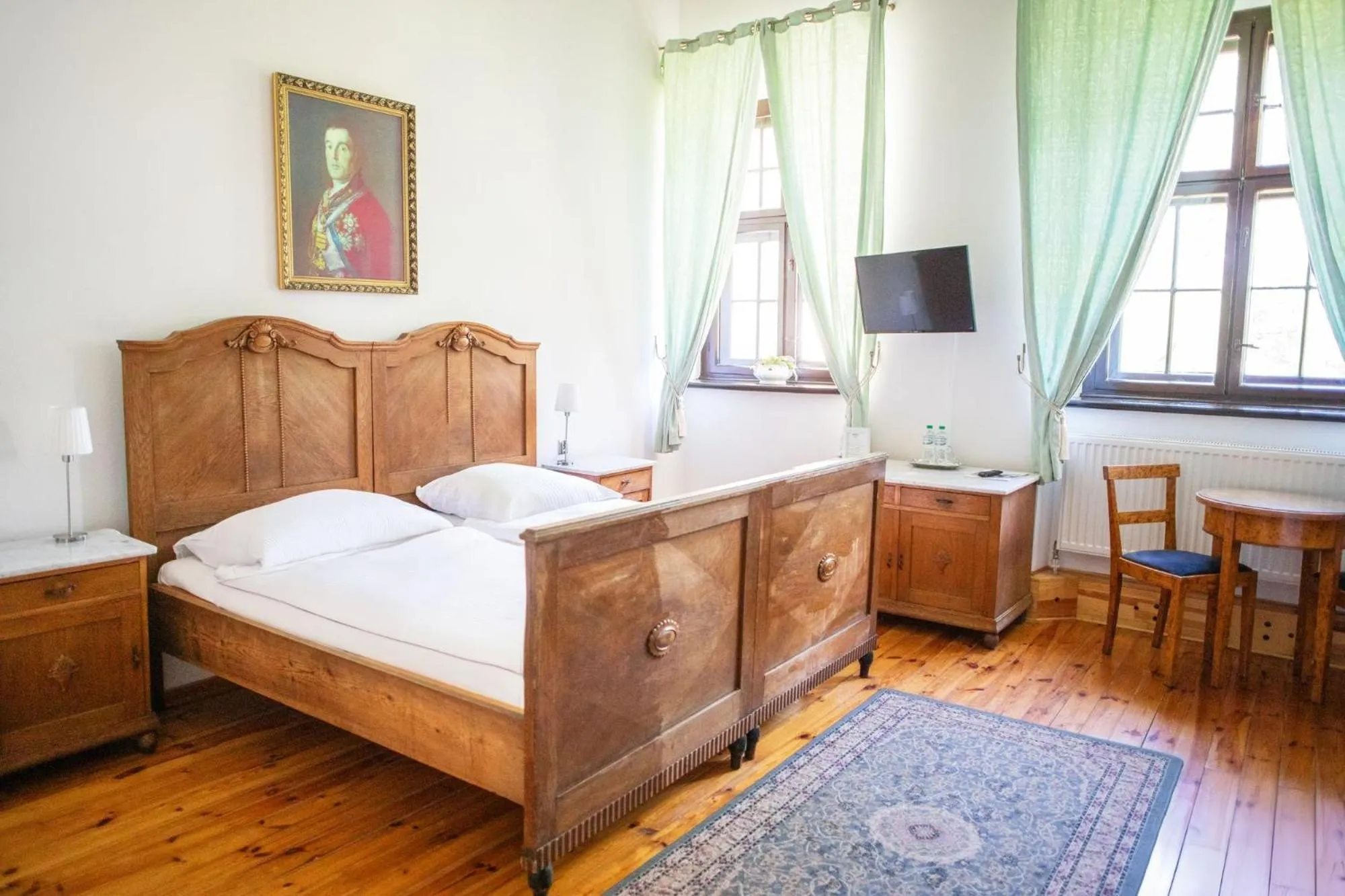 Bed in Pałac Krobielowice