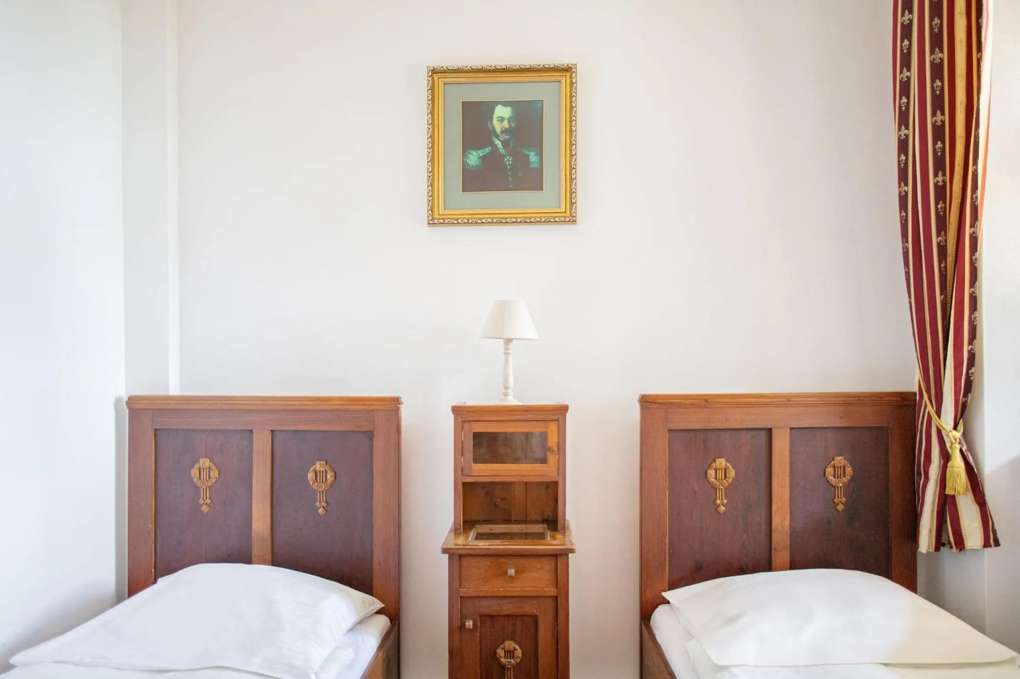 Bed in Pałac Krobielowice