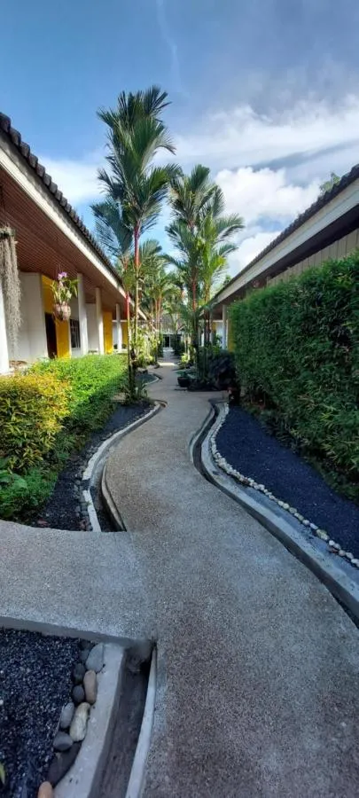Garden in Loma Resort