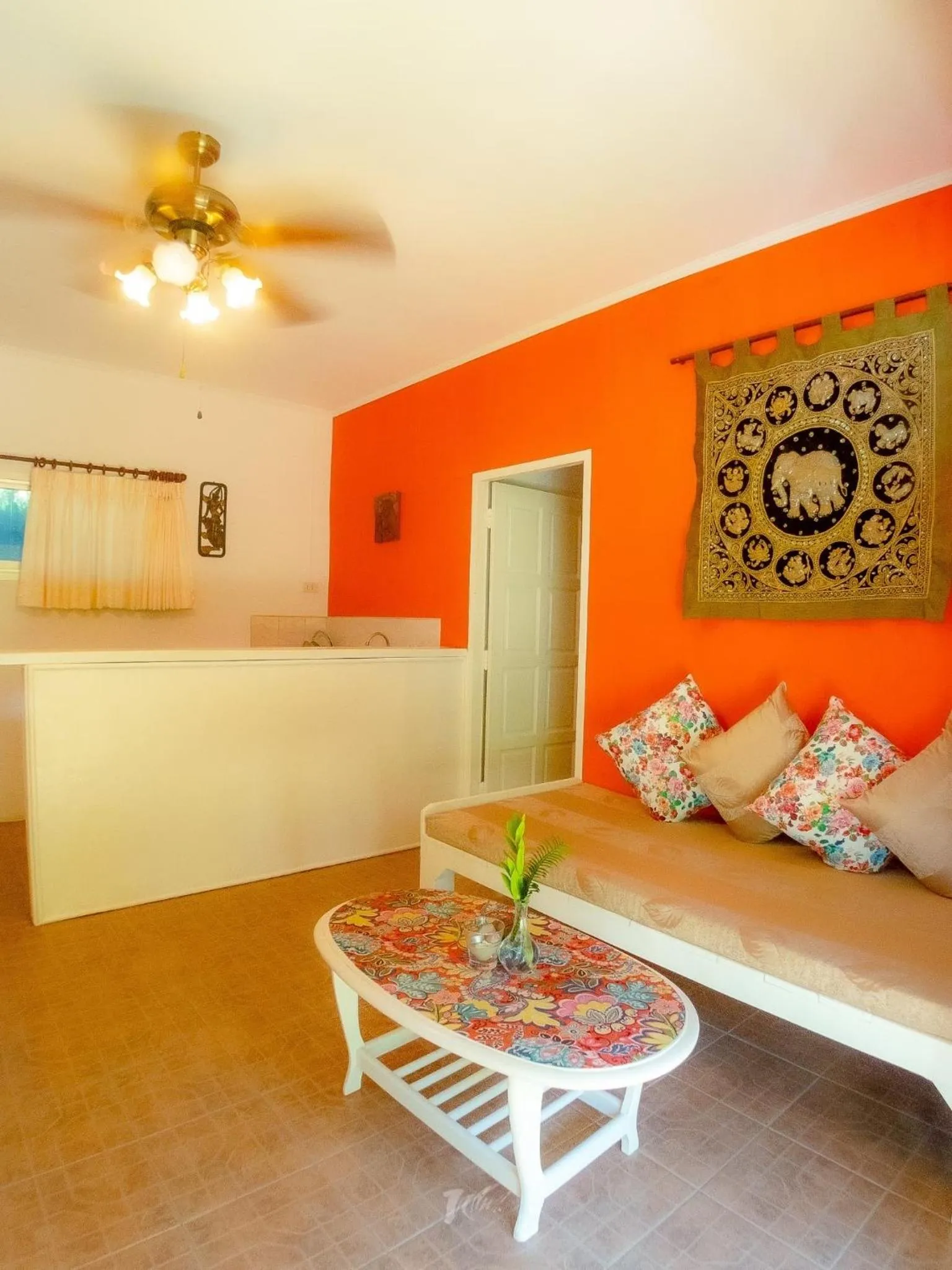 Seating area in Loma Resort